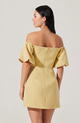 XS