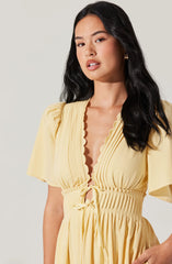 XS
