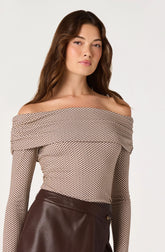 XS