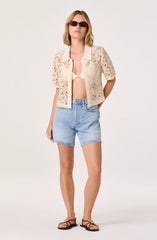 XS