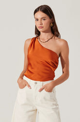 XS