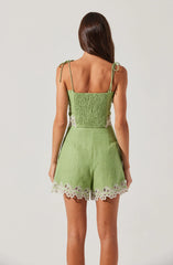XS
