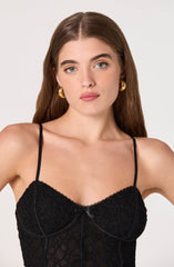 XS