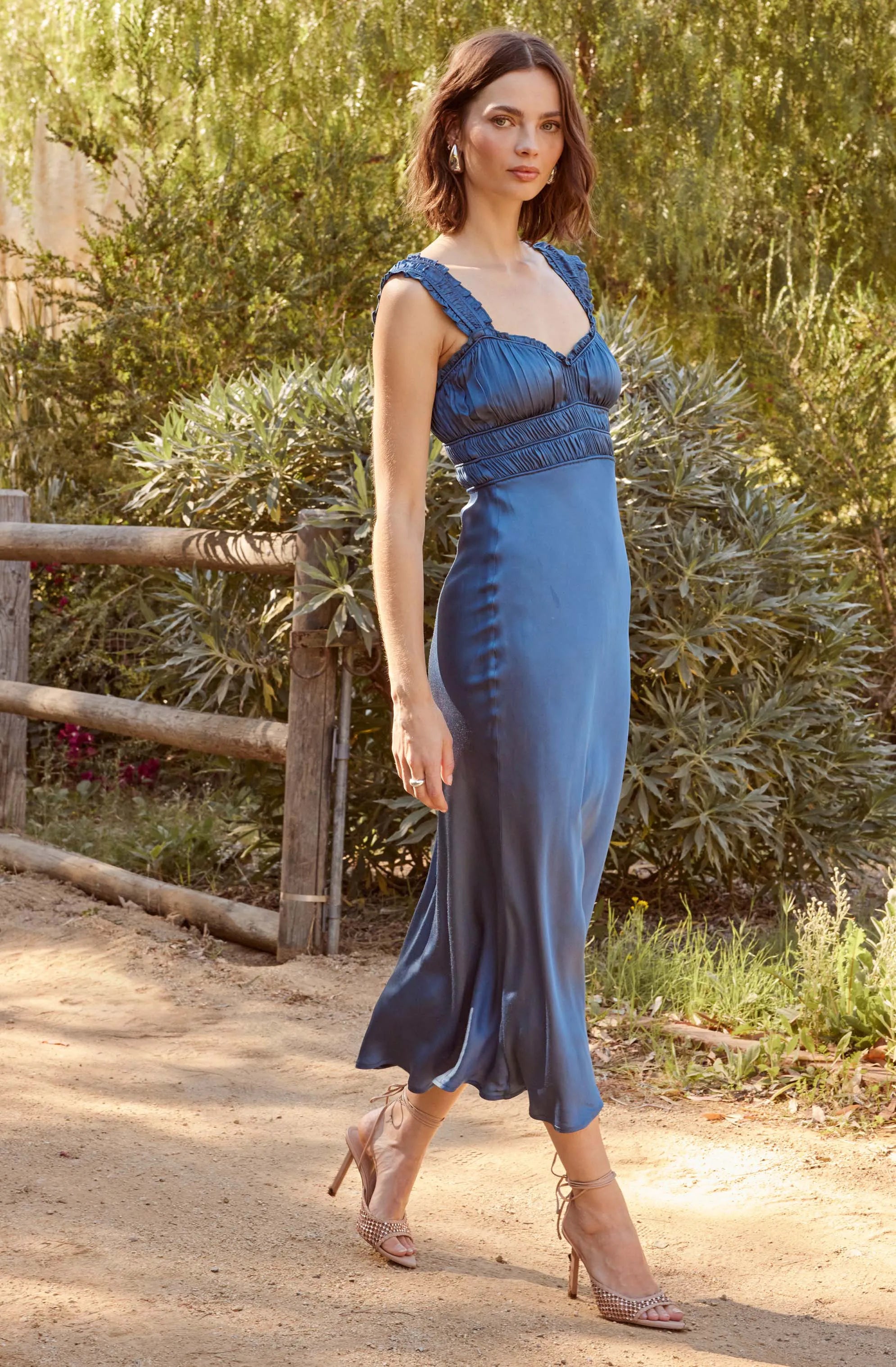 XS