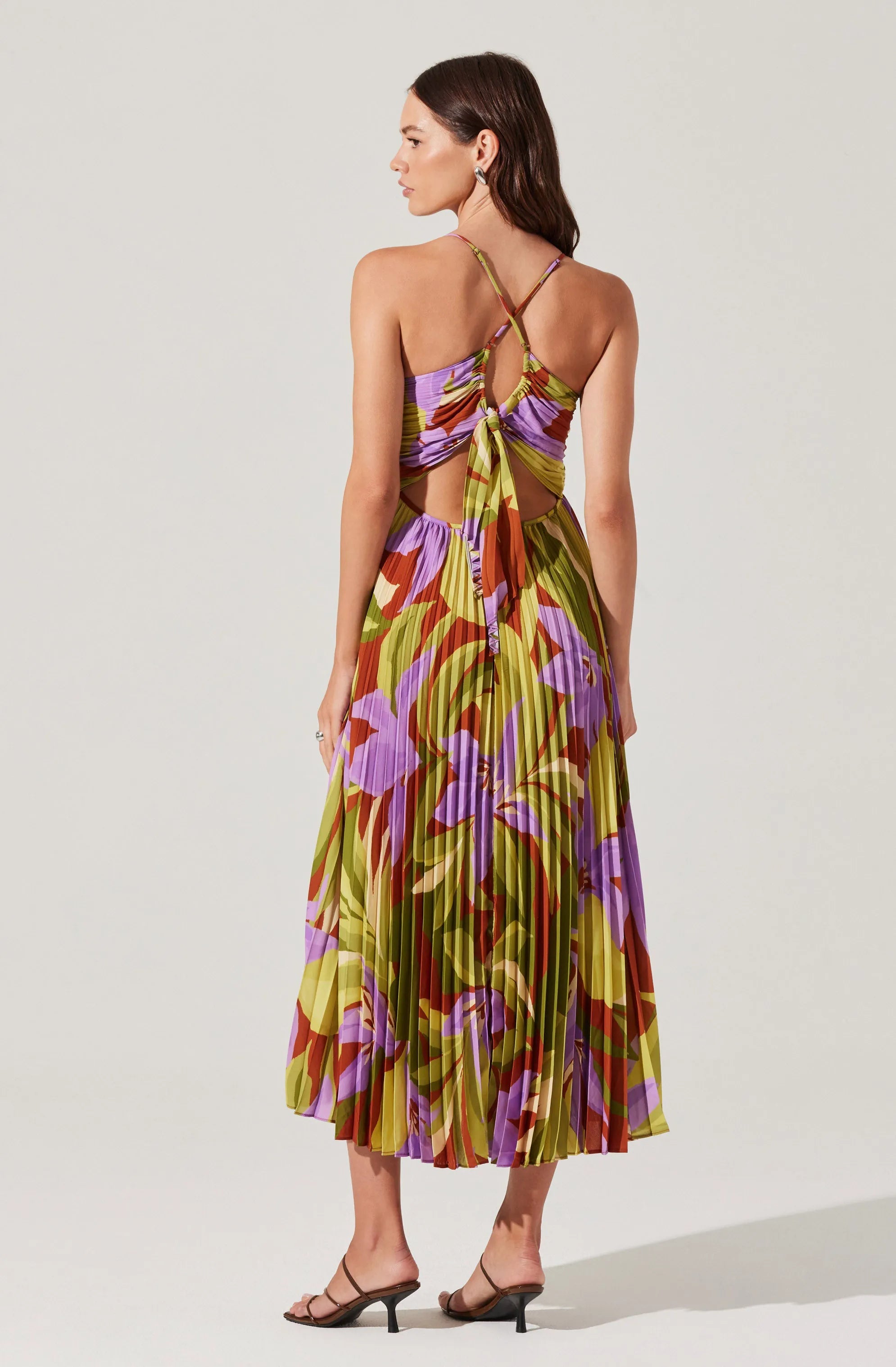 Green rust floral