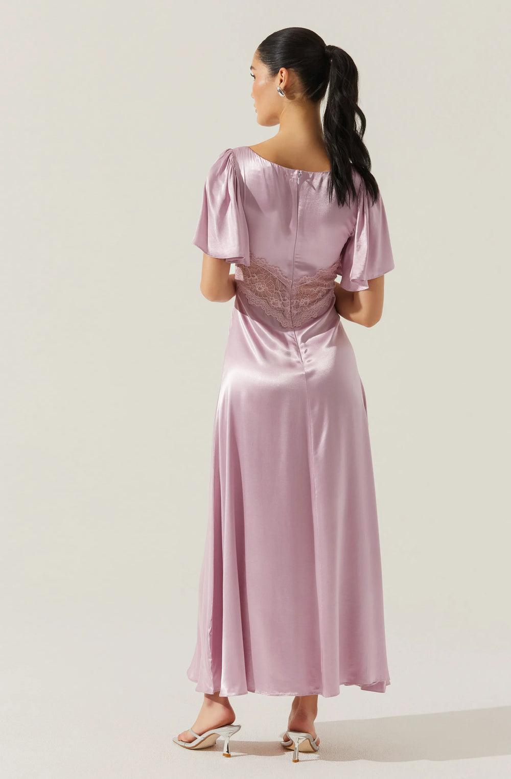 Dusty pink