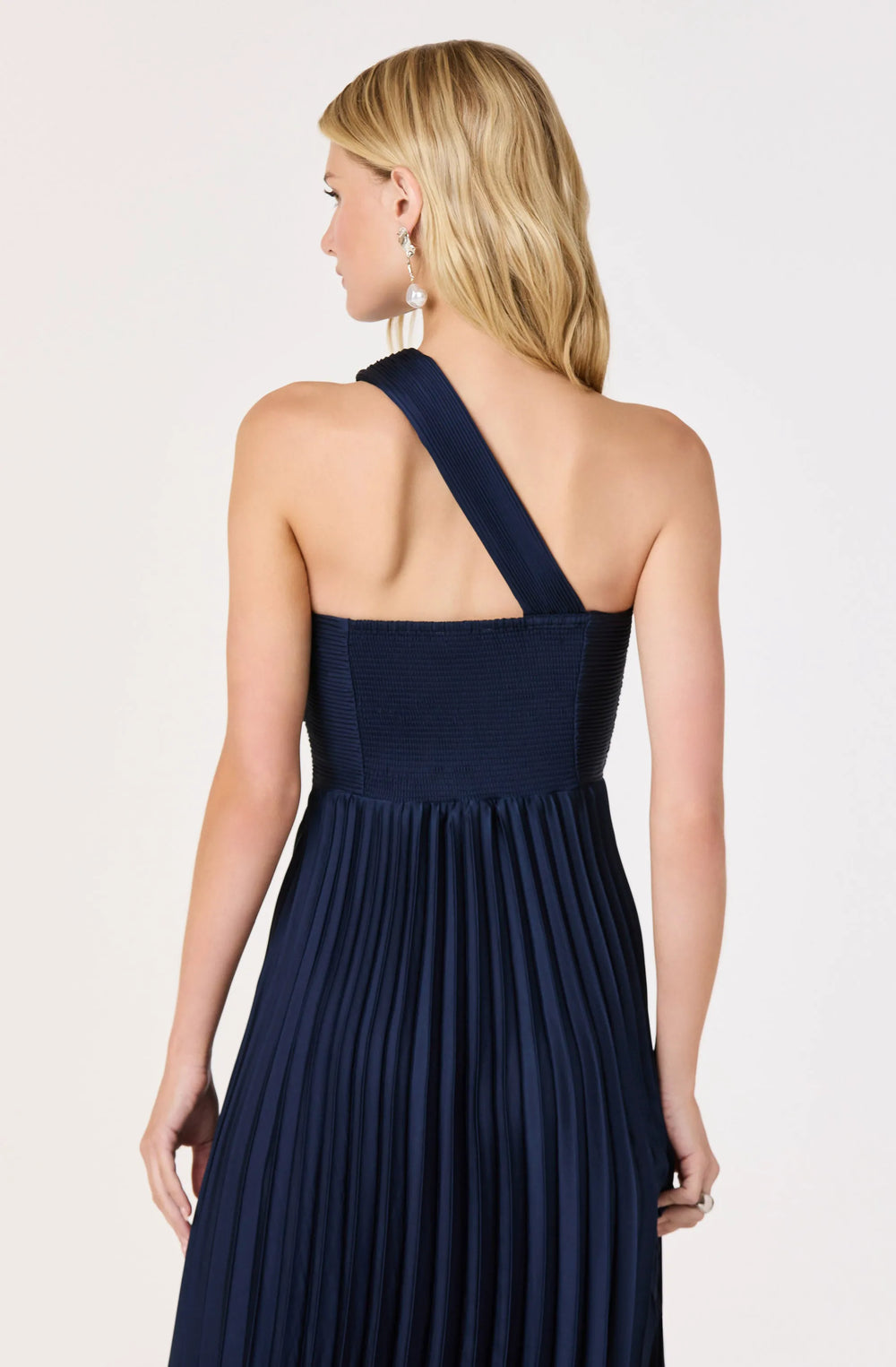 XS