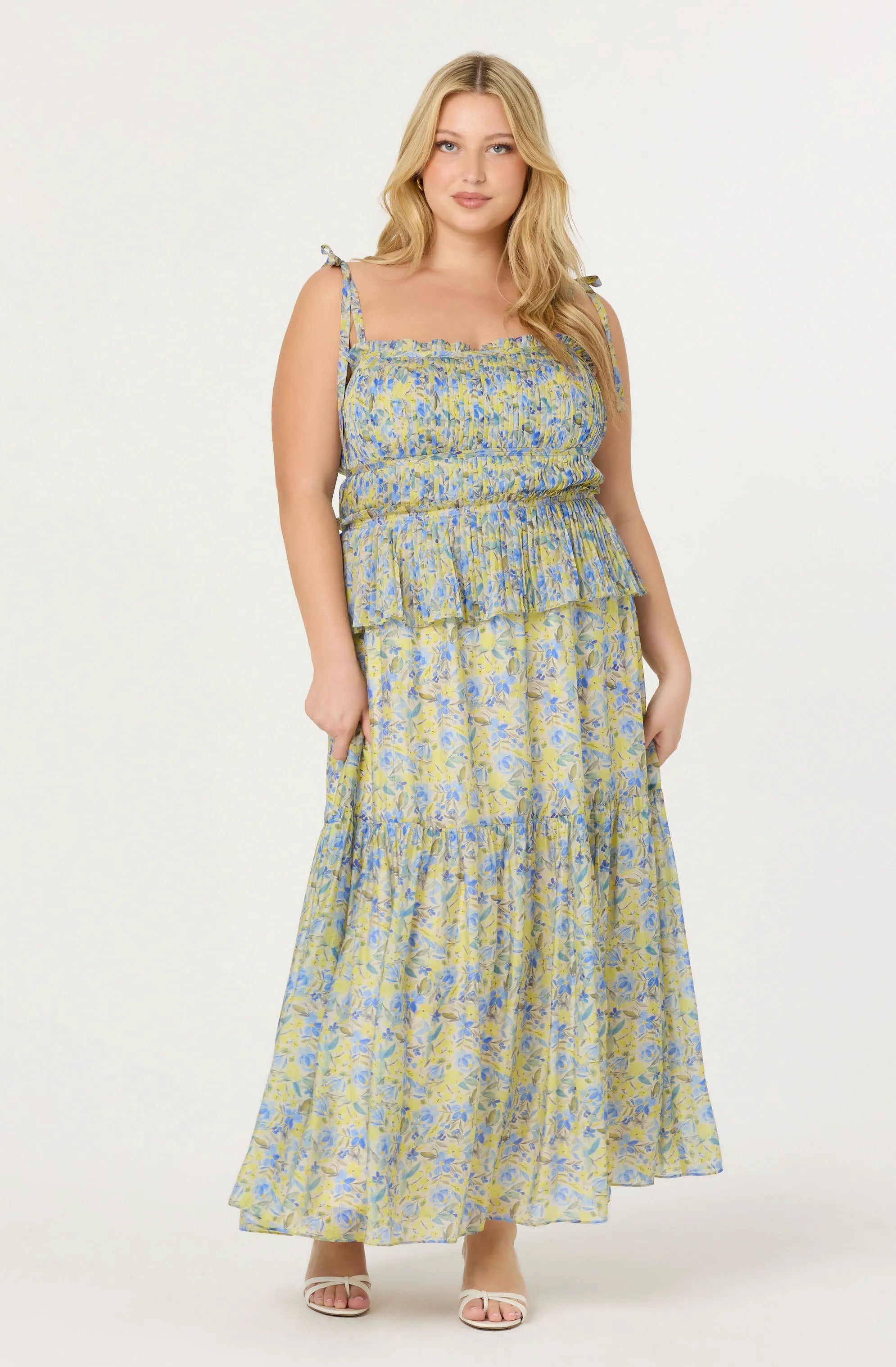 Plus Size - Blue yellow floral
