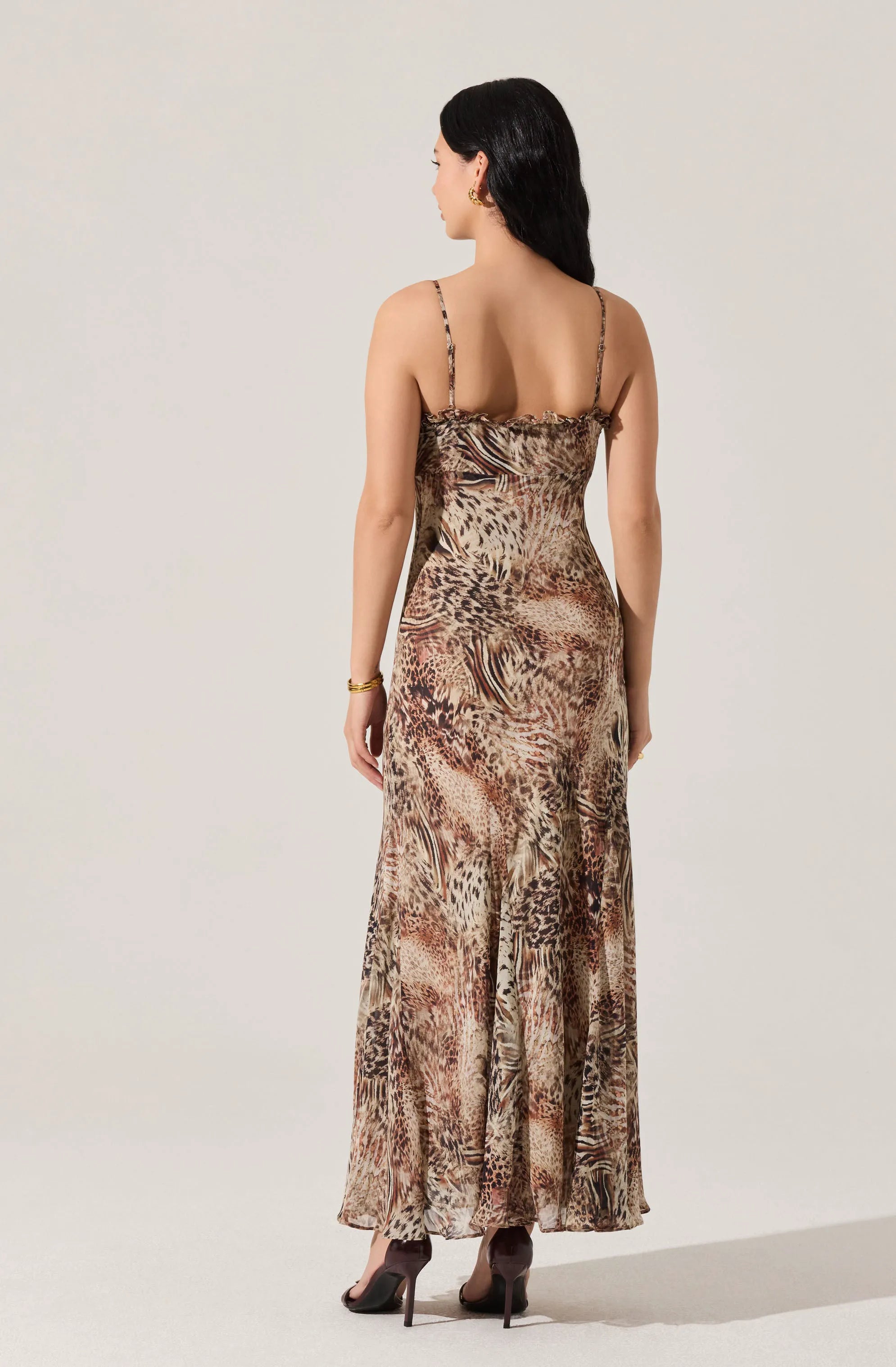 Taupe brown leopard