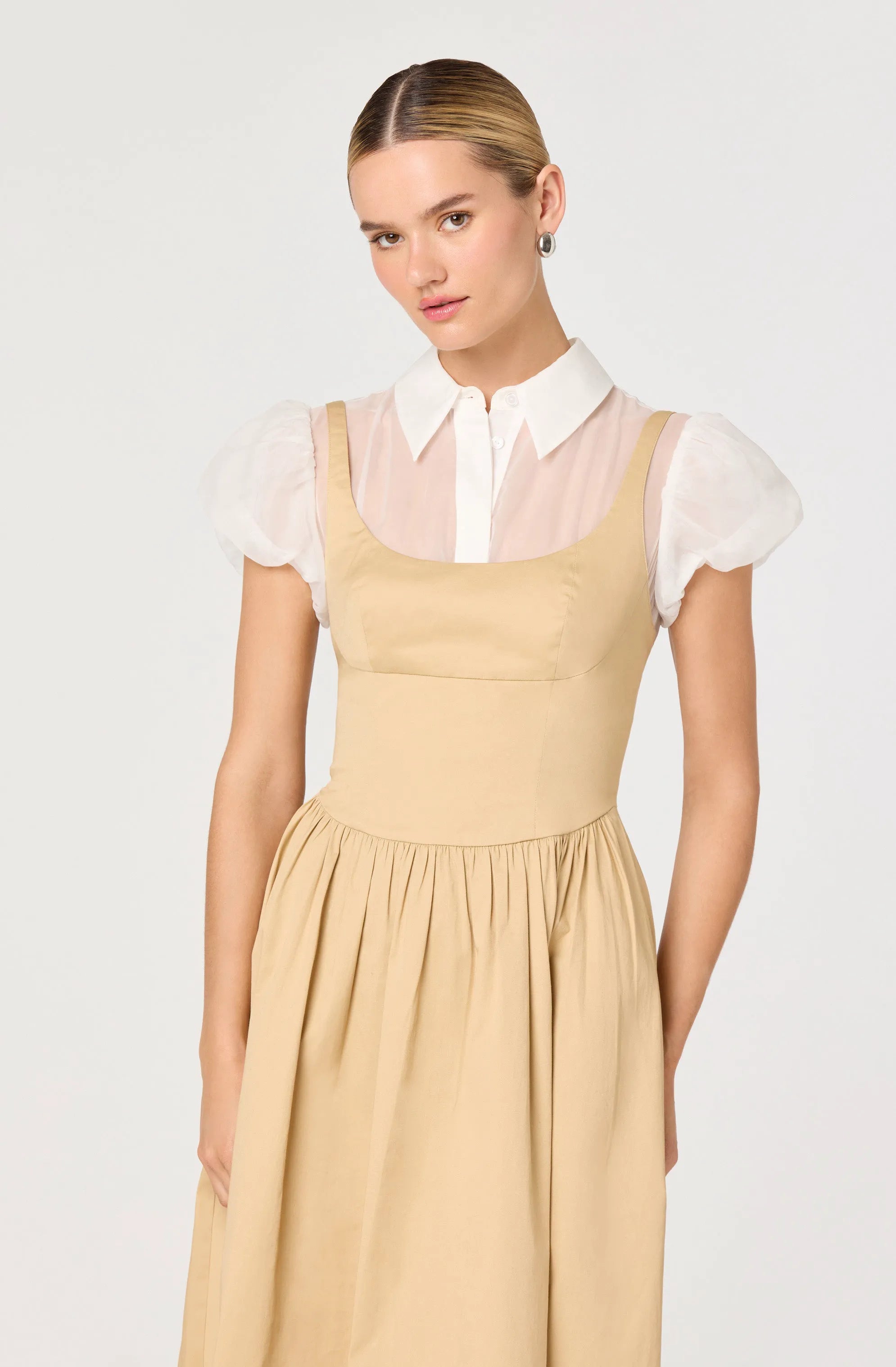 XS
