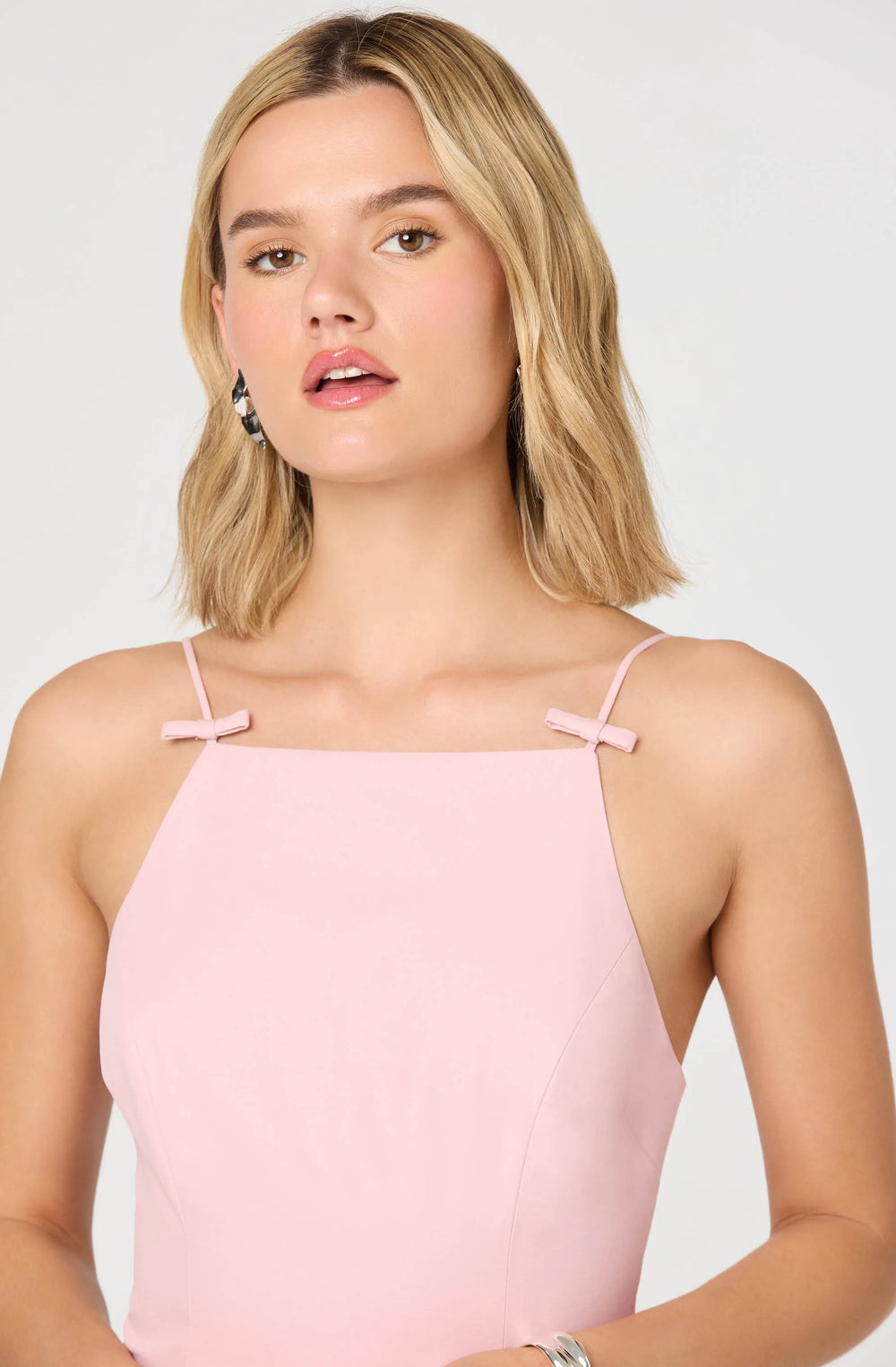 XS