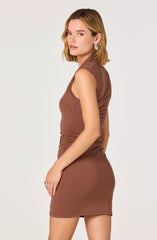 XS