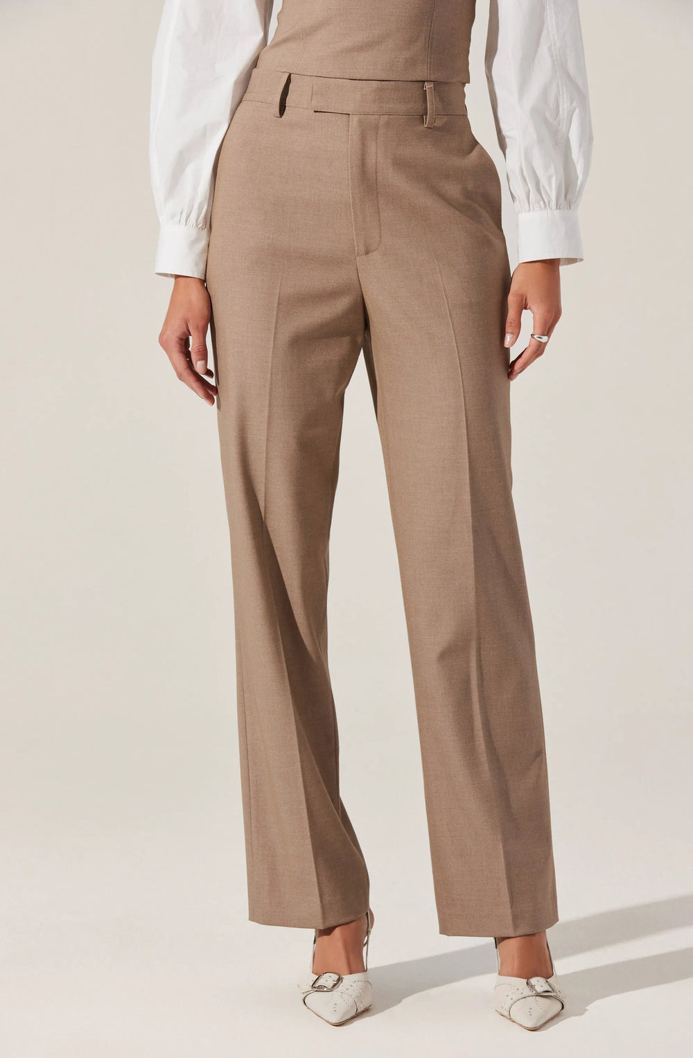 Taupe