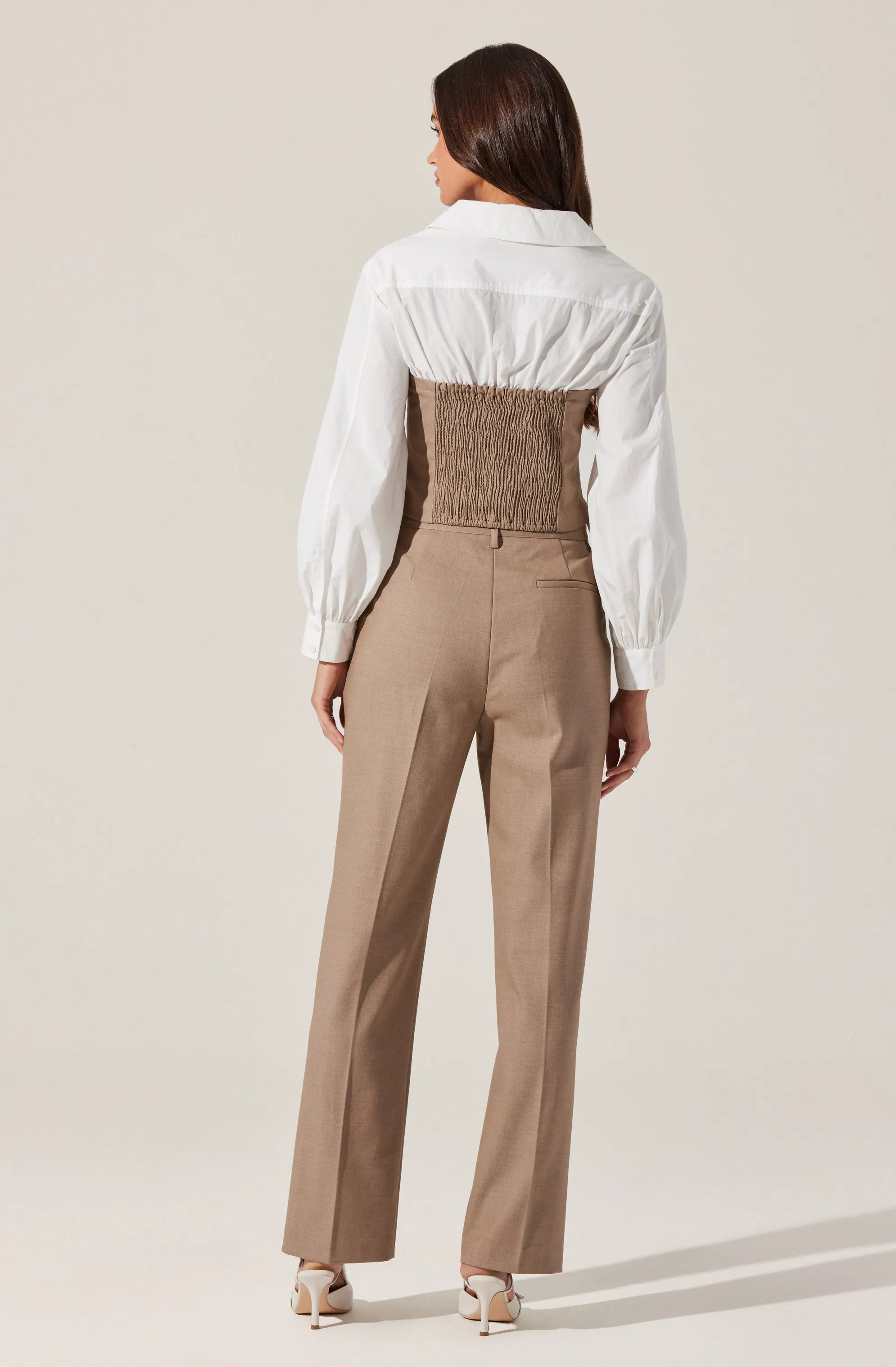 Taupe