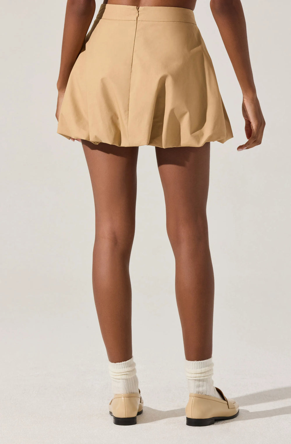 XS
