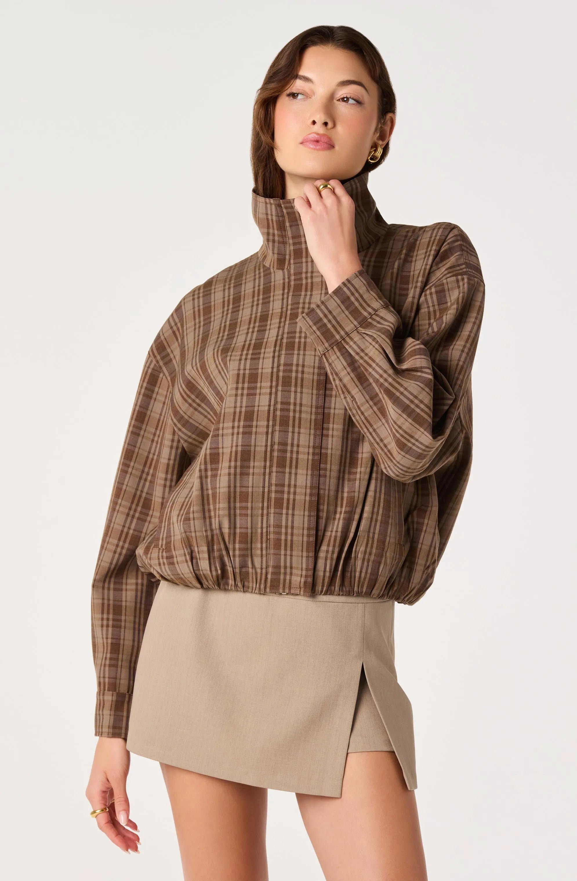 Taupe