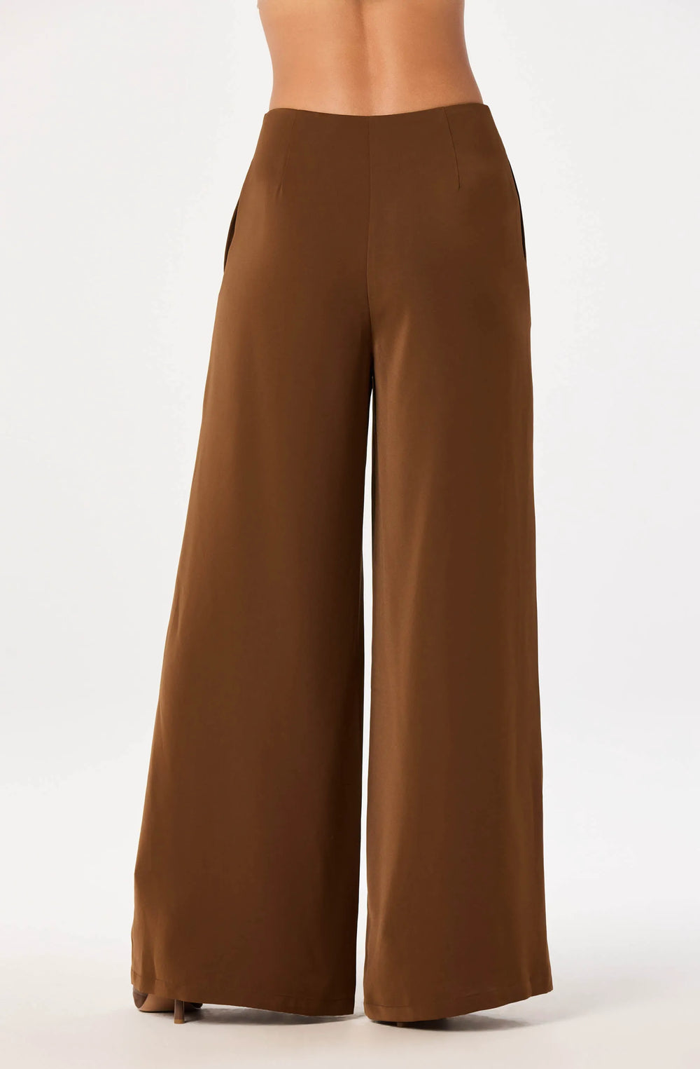 XS