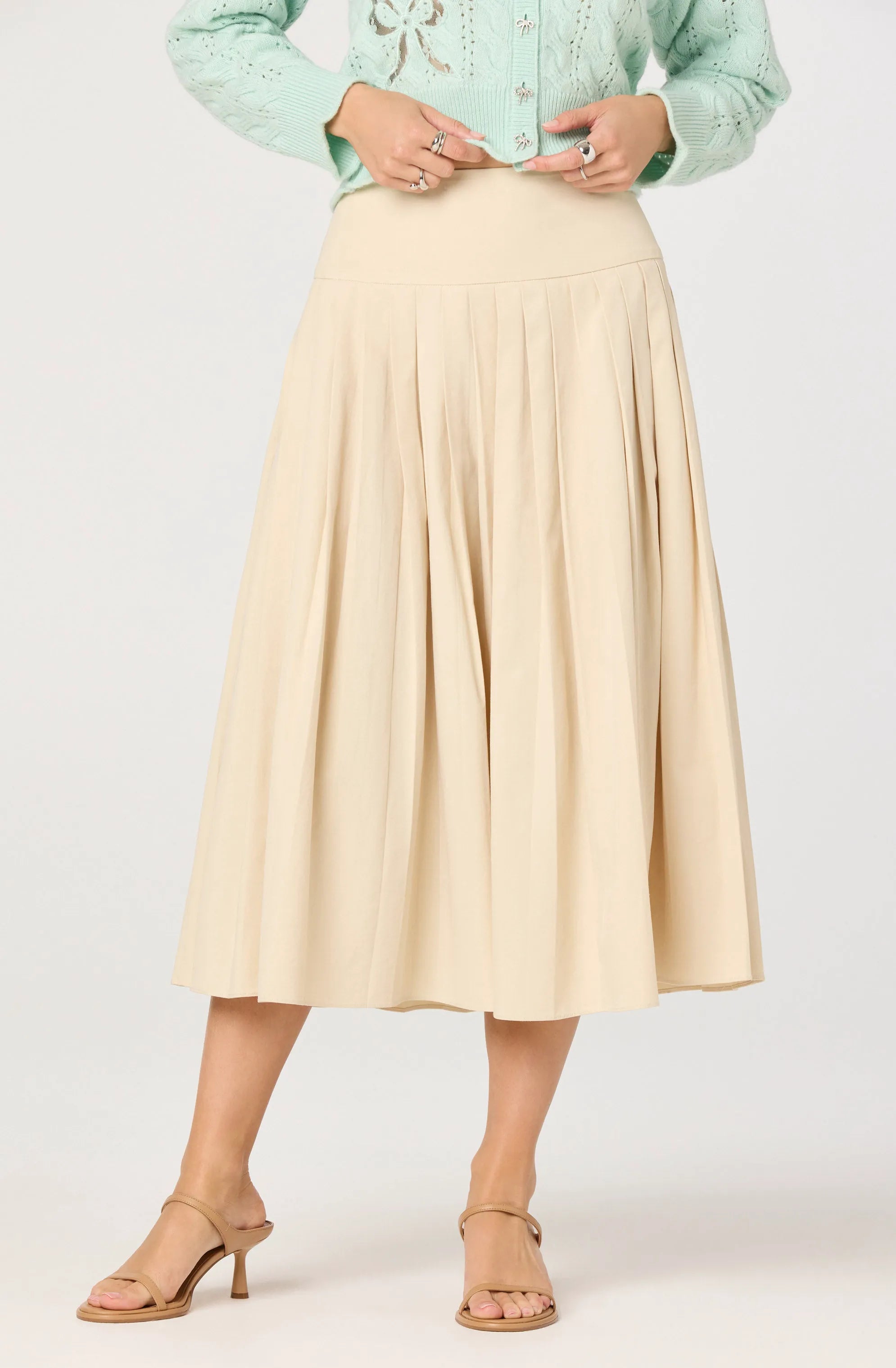 Light khaki