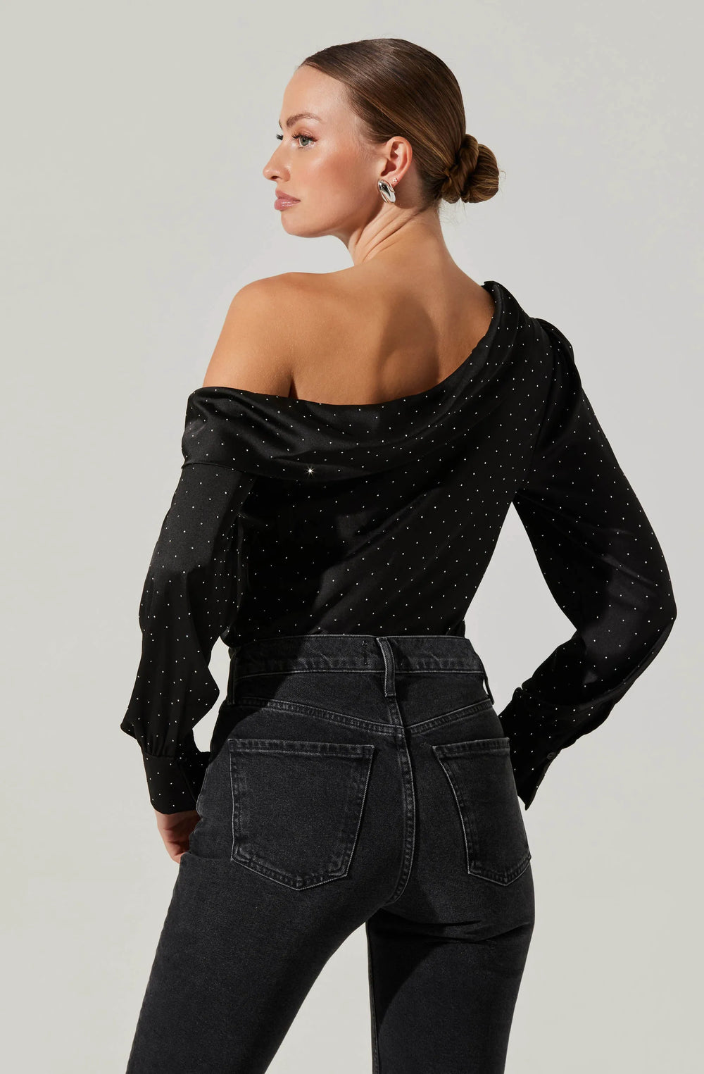 XS