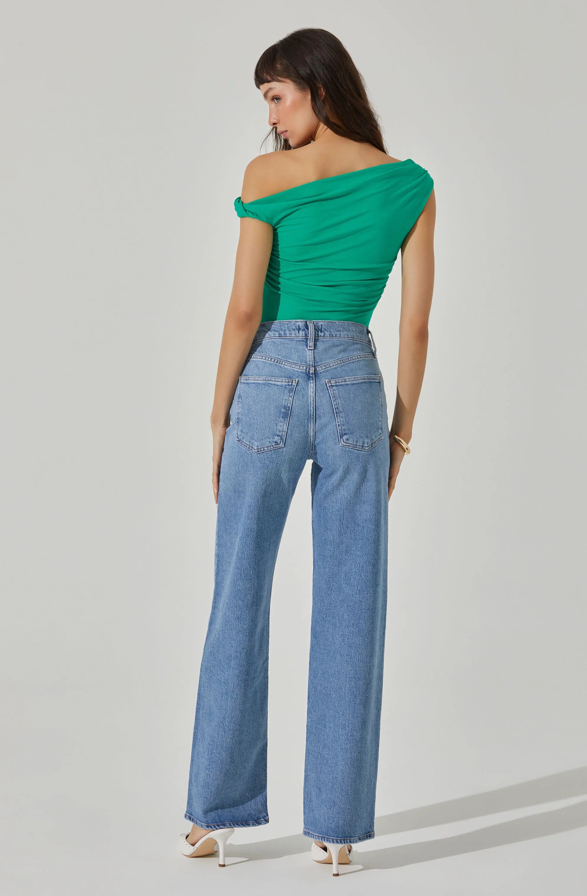XS