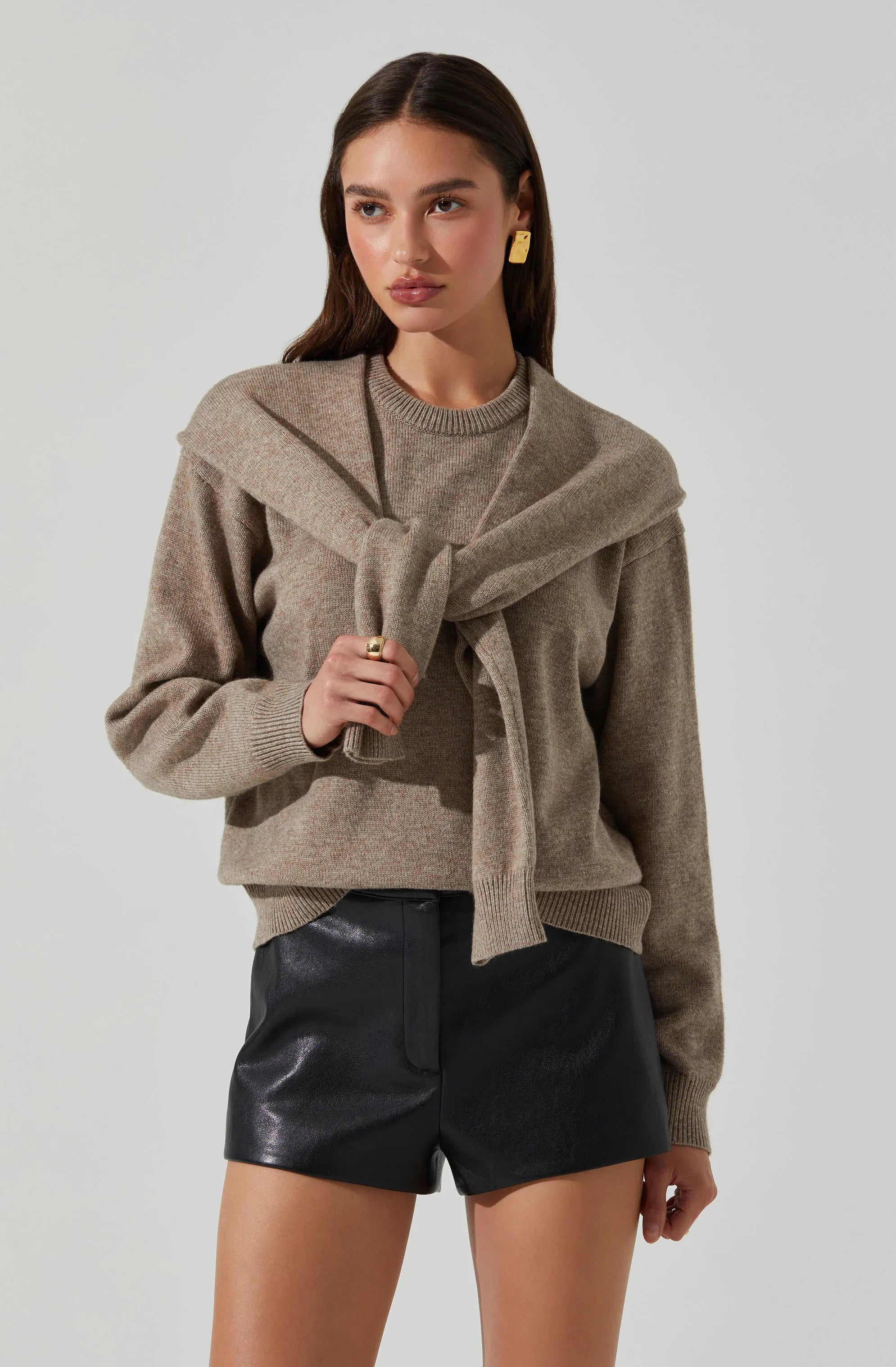 Taupe