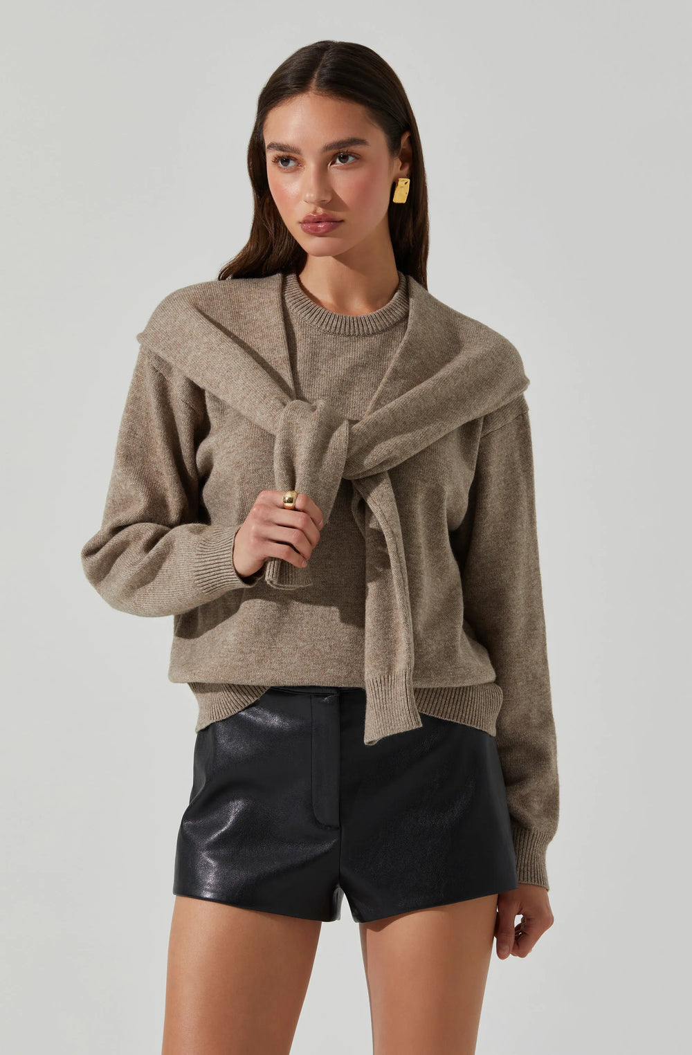 Taupe