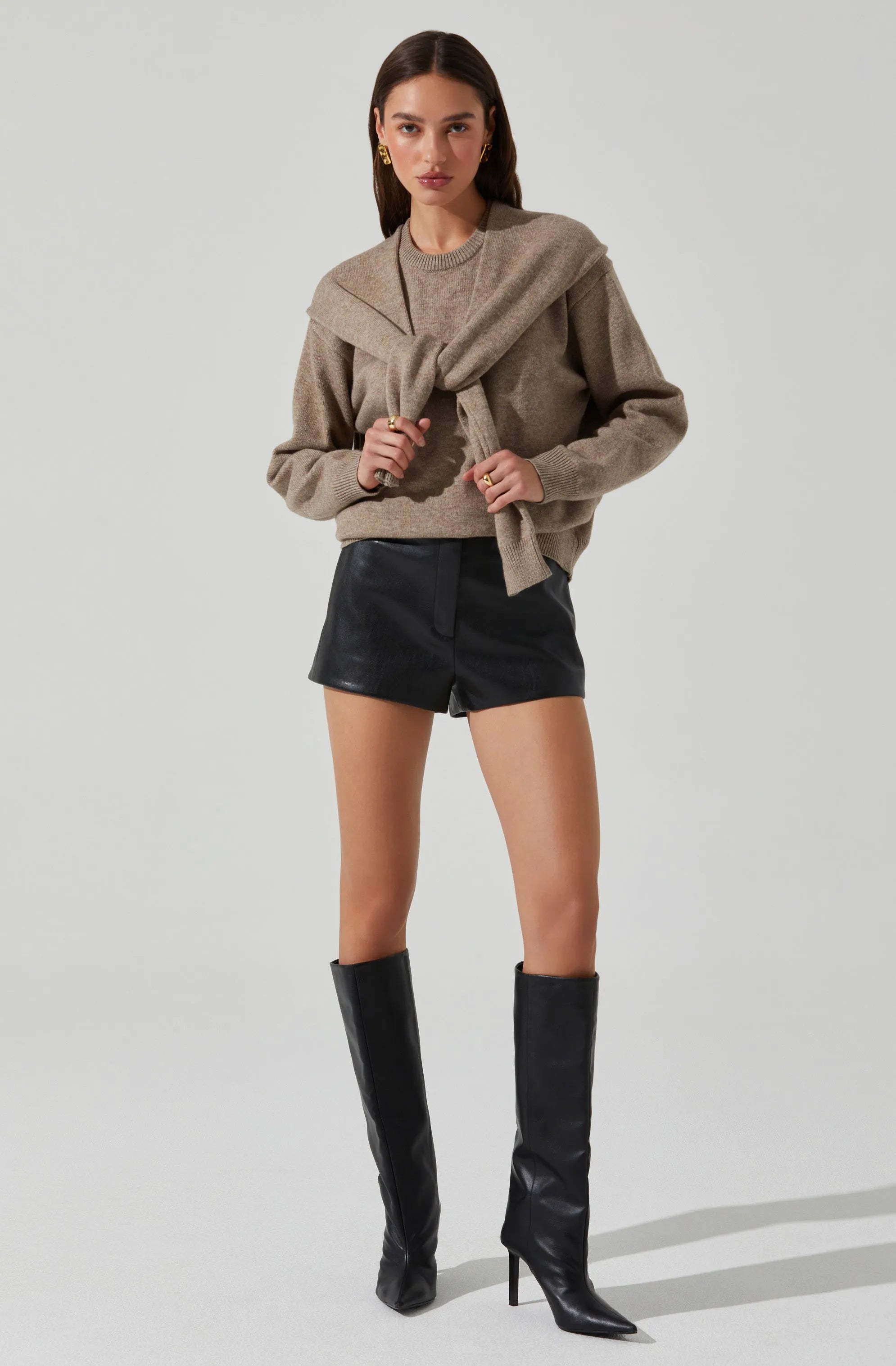 Taupe