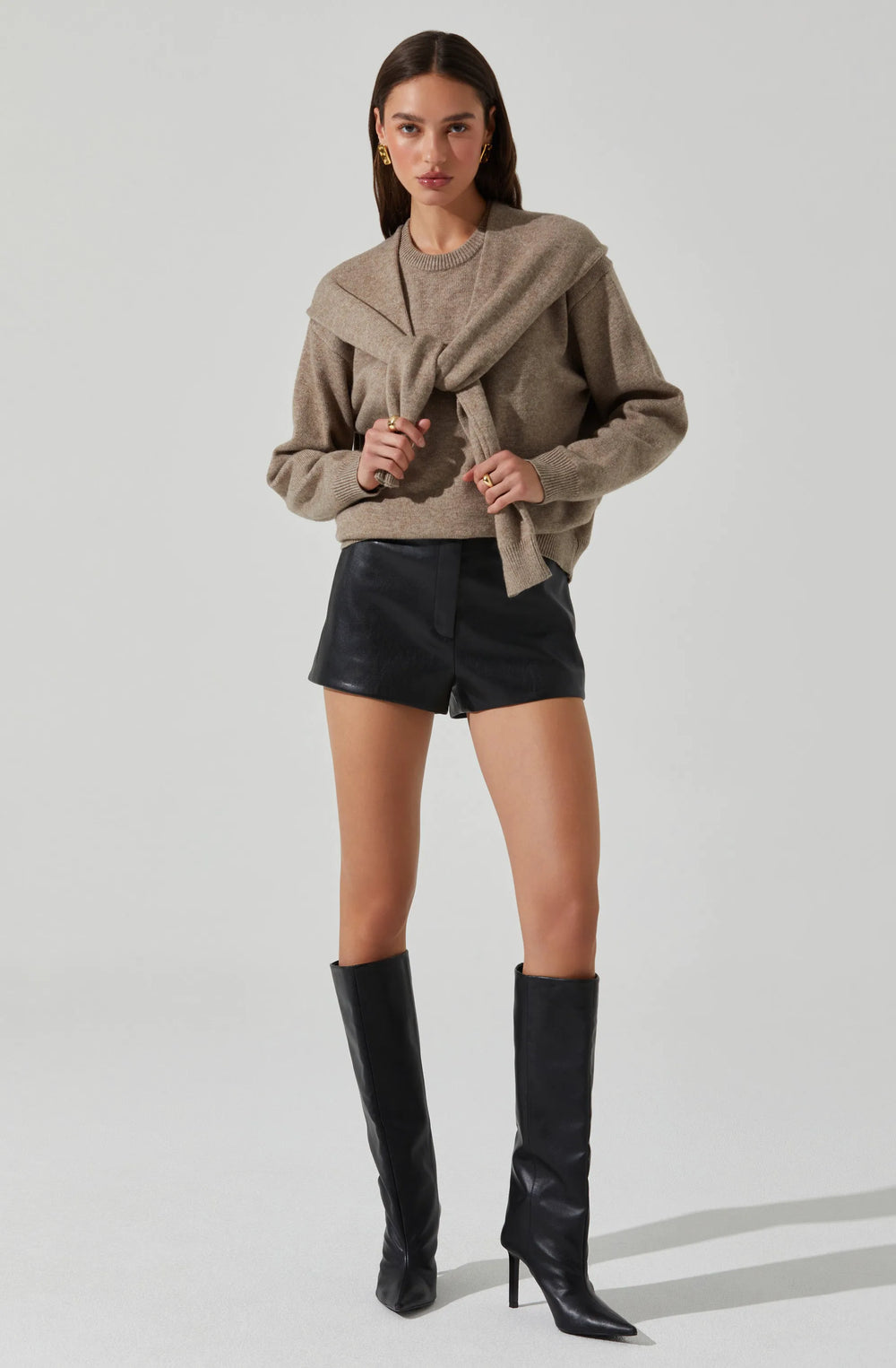 Taupe