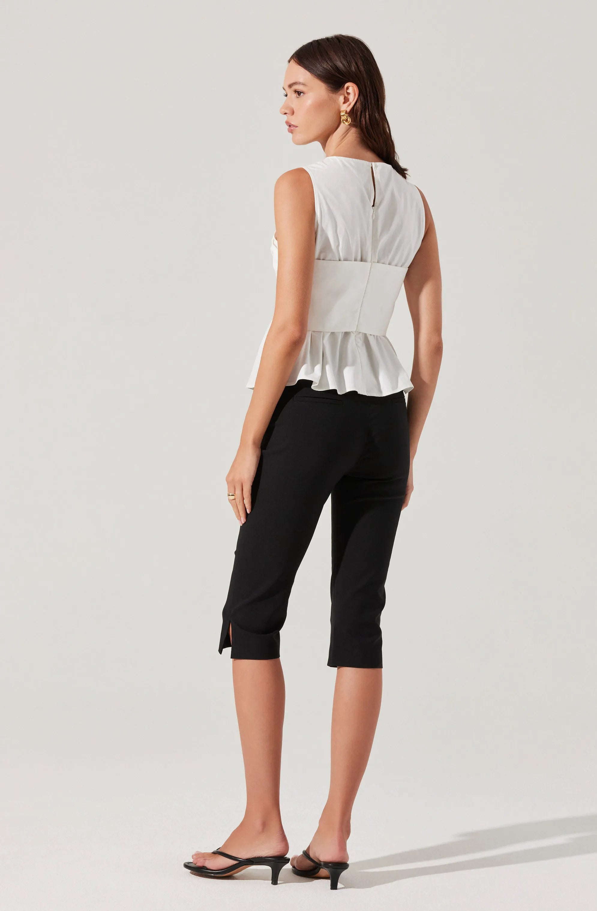 XS