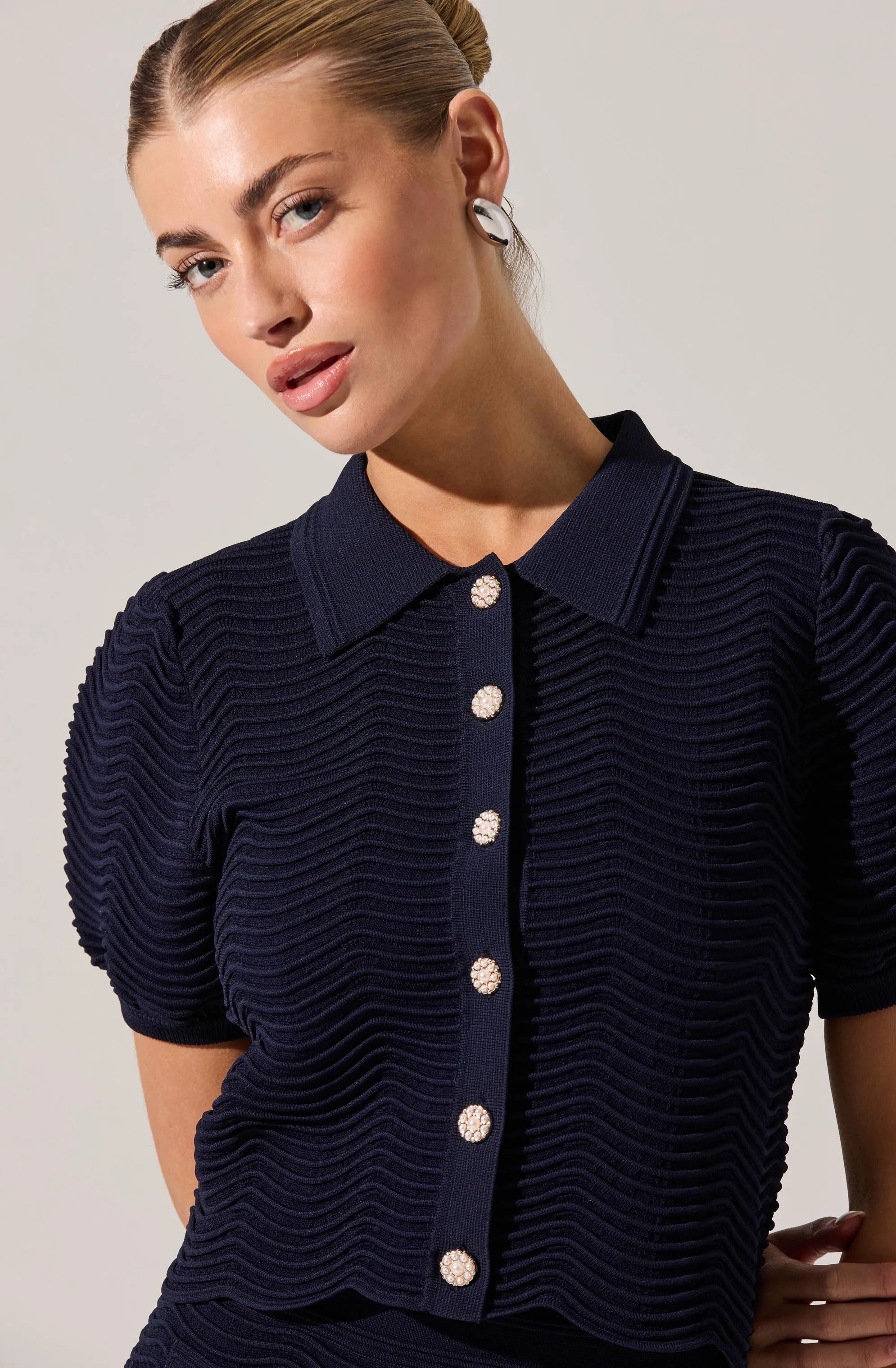 XS
