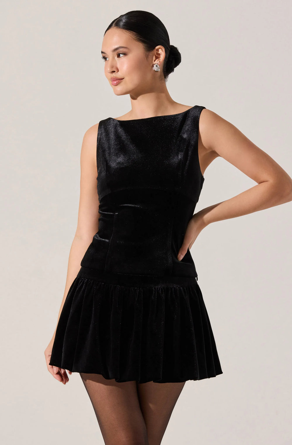 XS