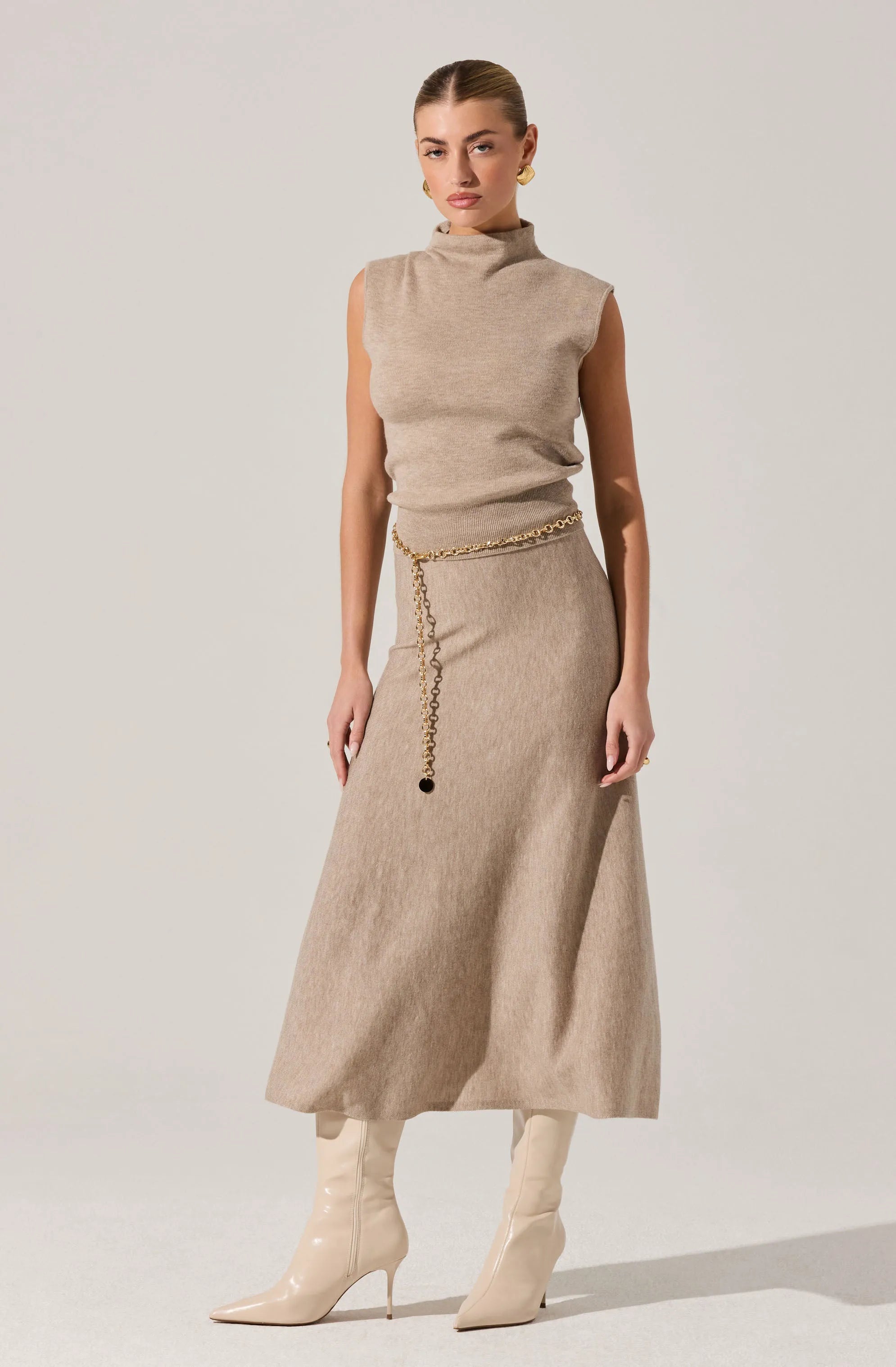 Taupe