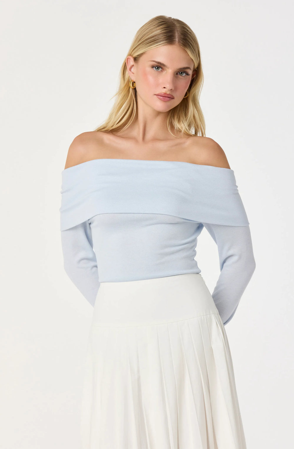XS