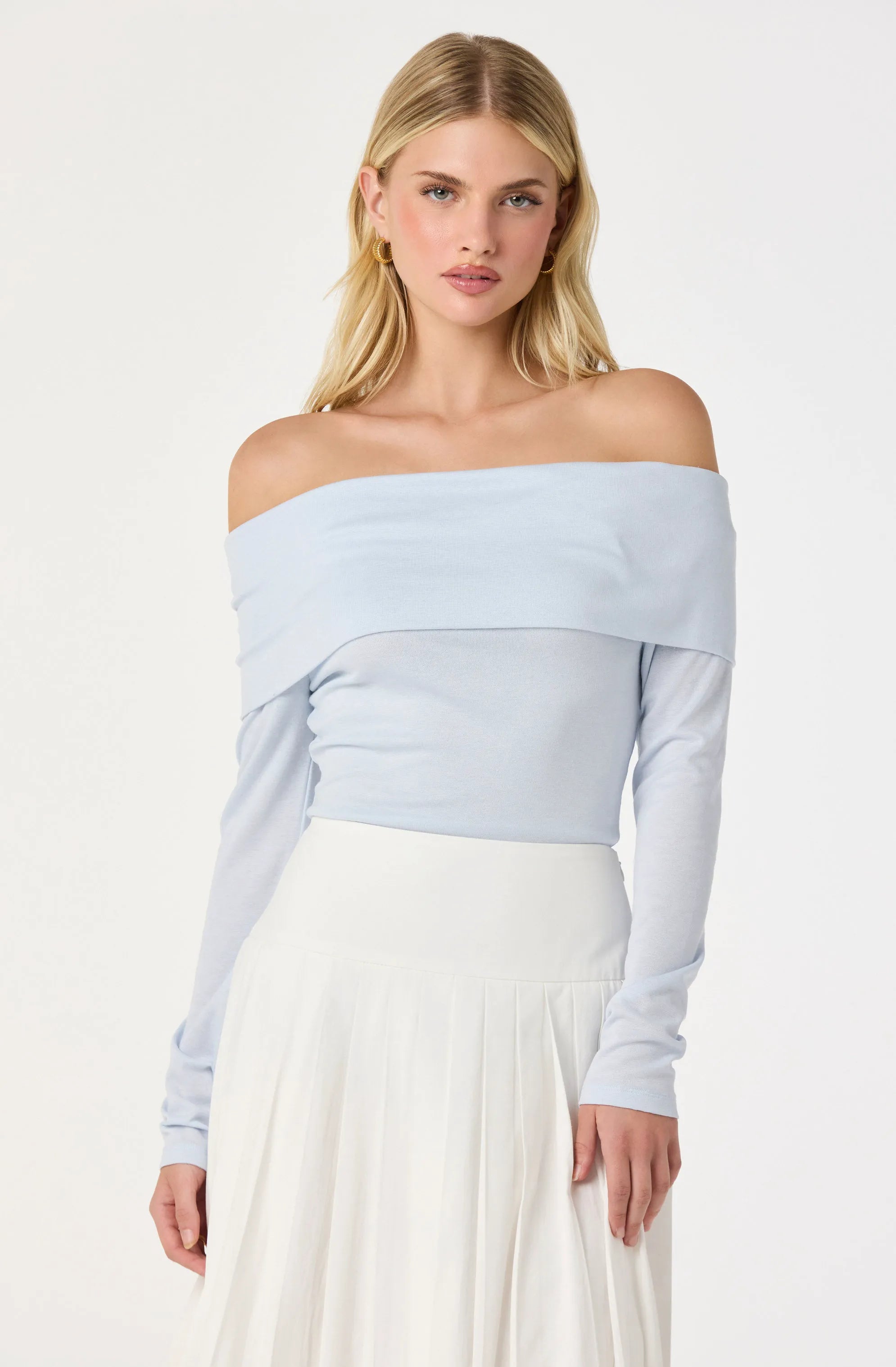 XS