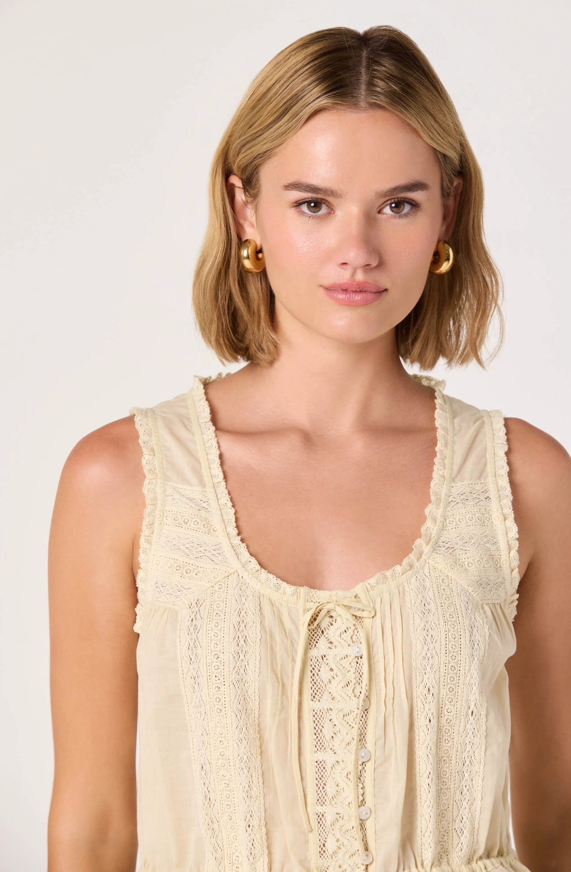 XS