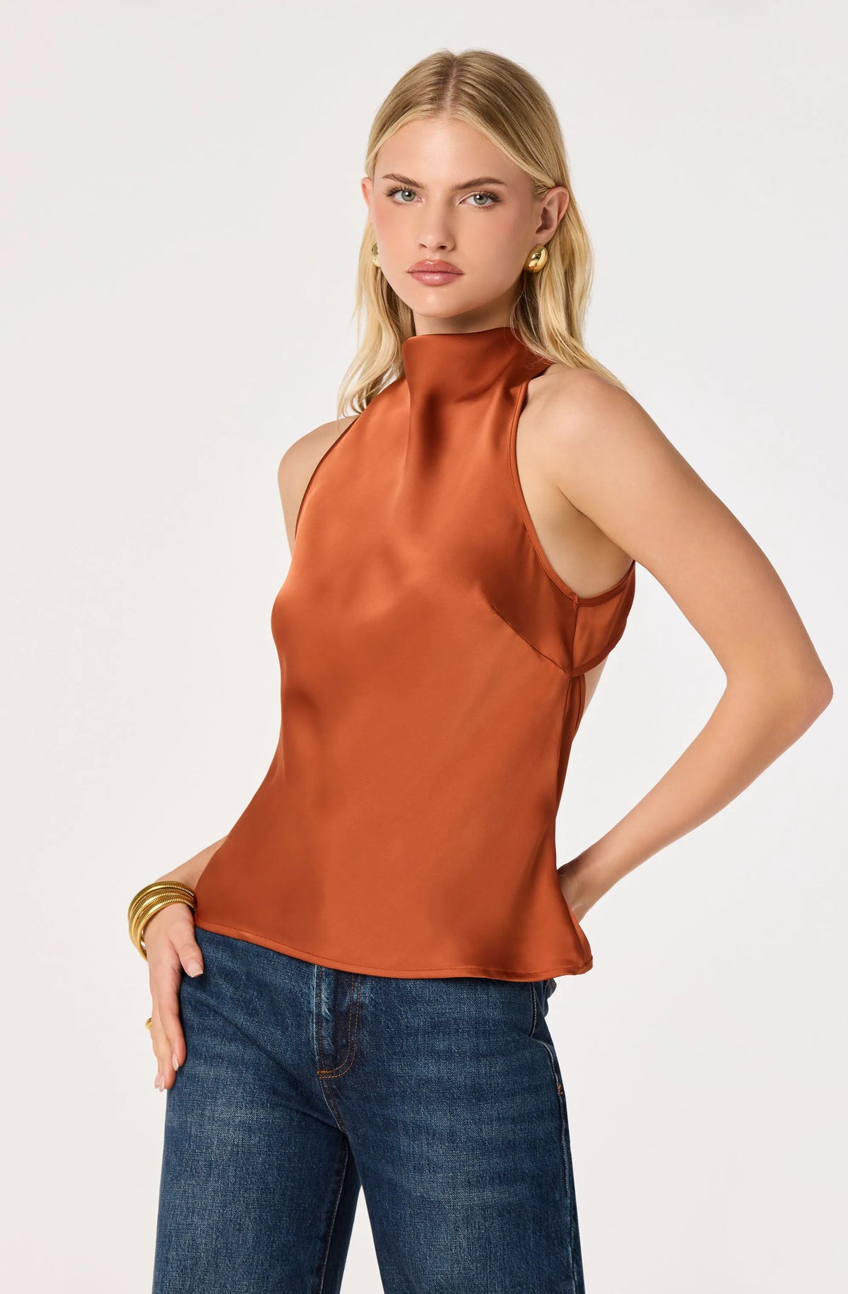 XS