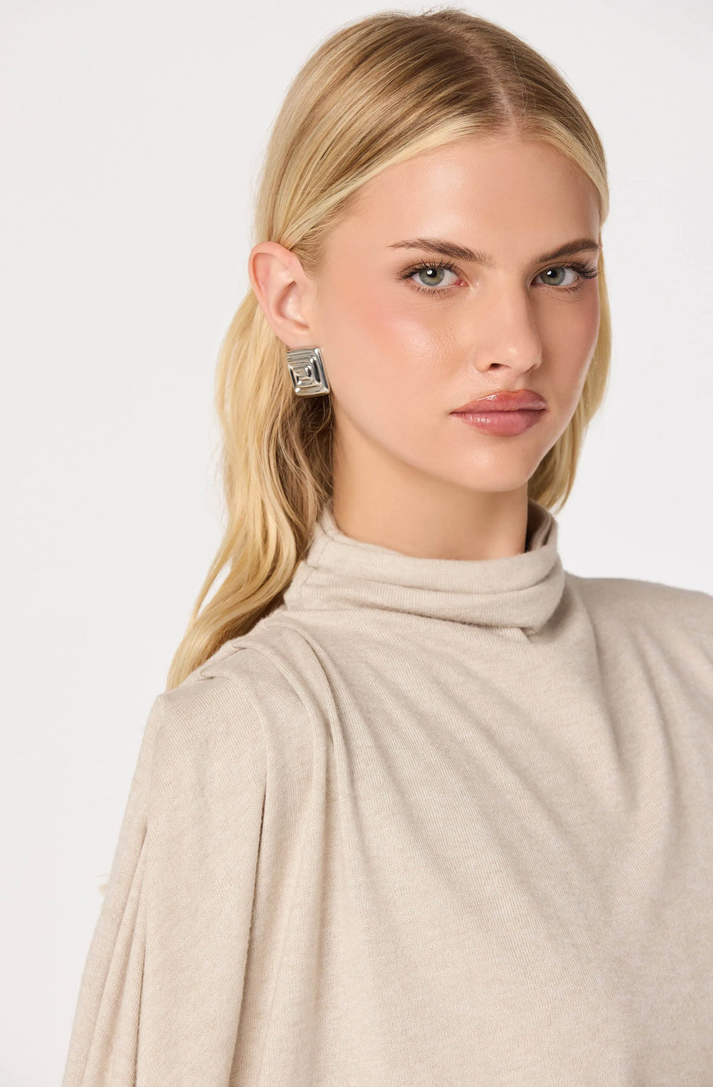 XS