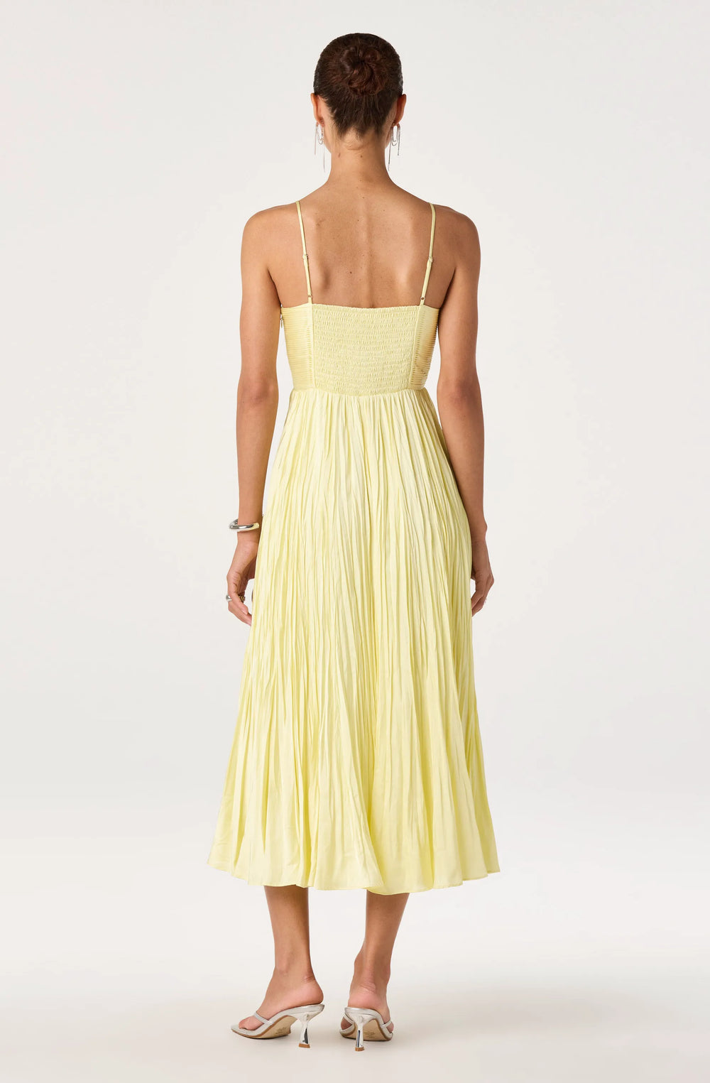 Butter yellow