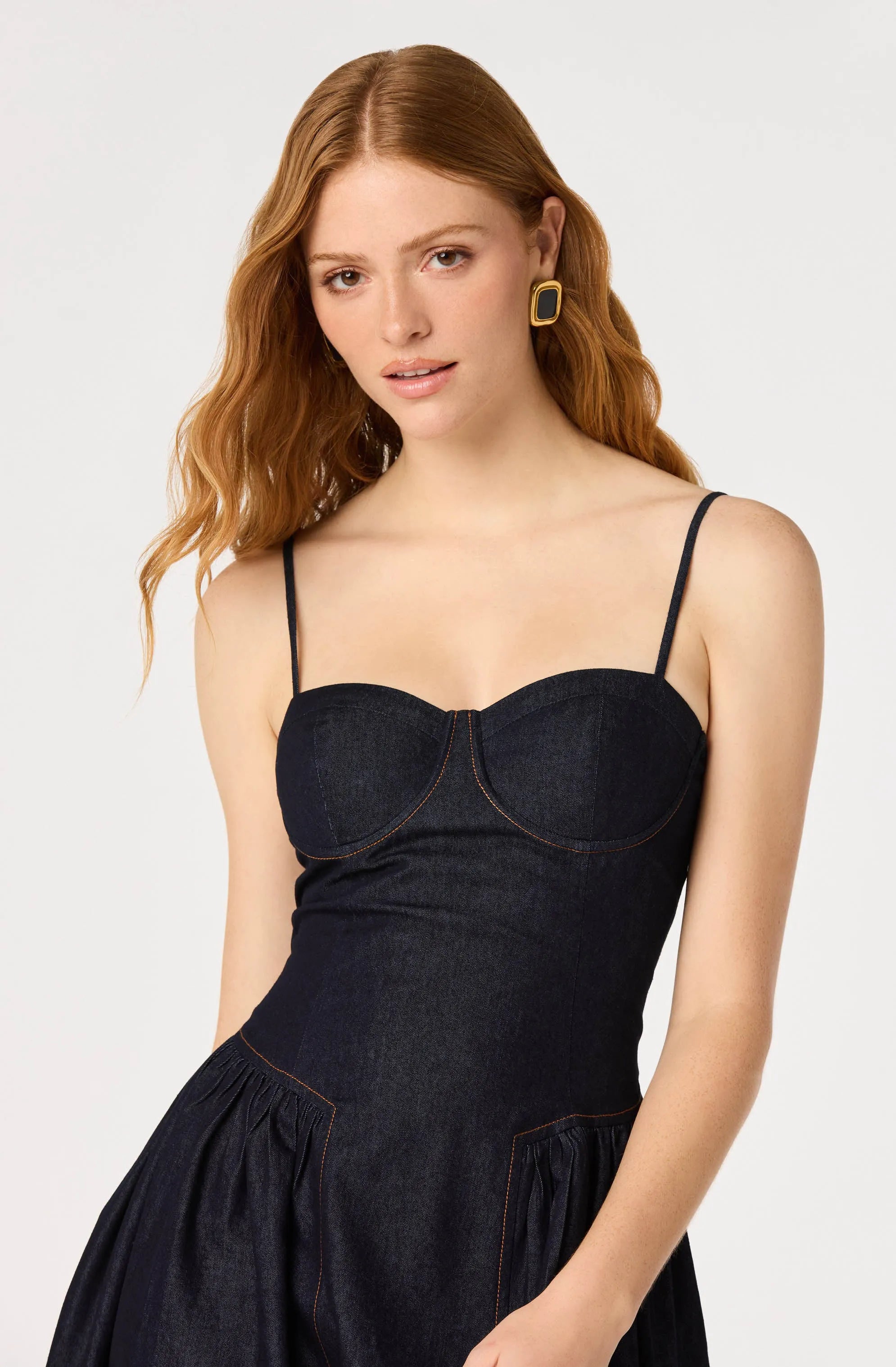 XS