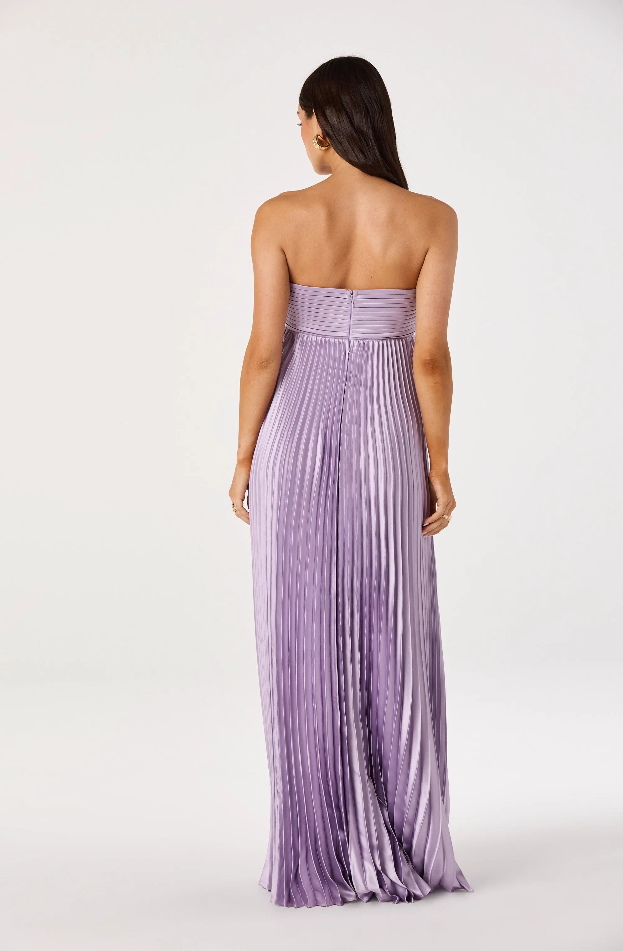XS