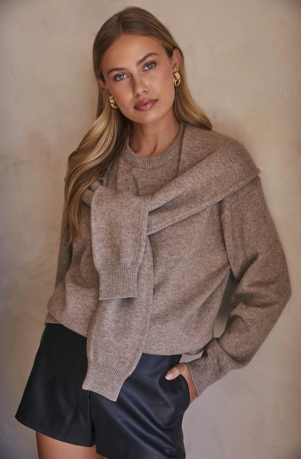 Taupe