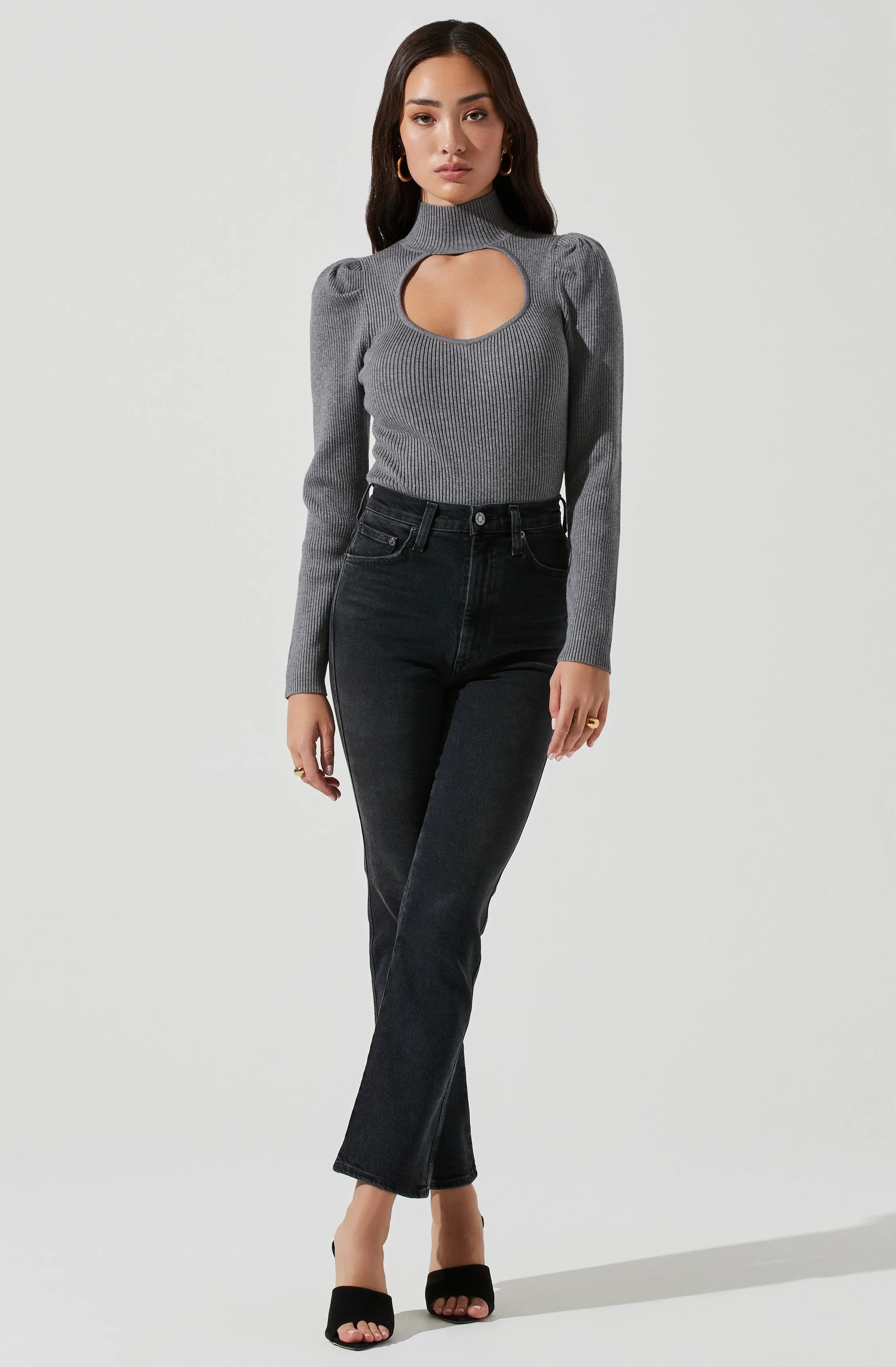 HEATHER GREY