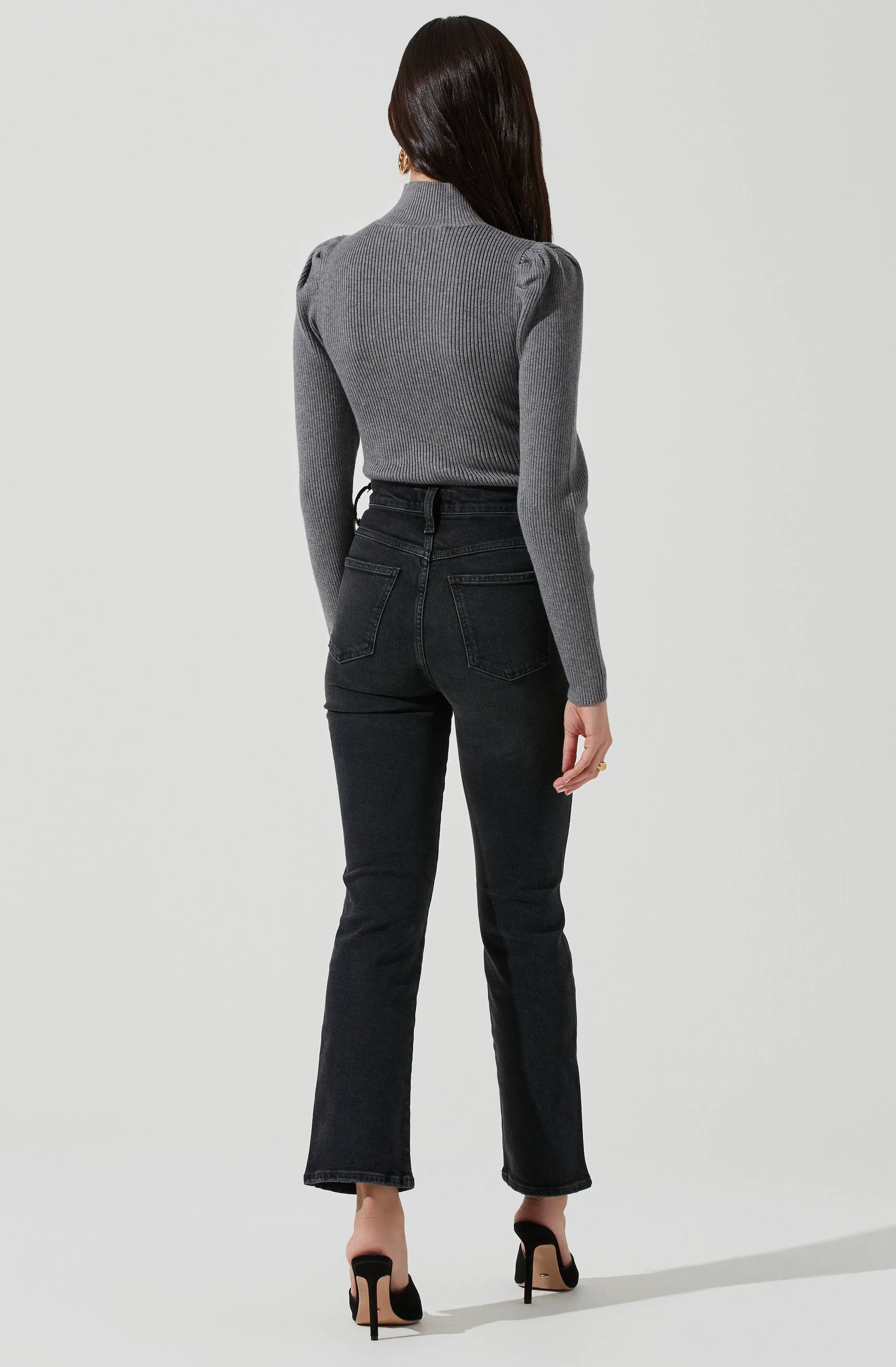 HEATHER GREY