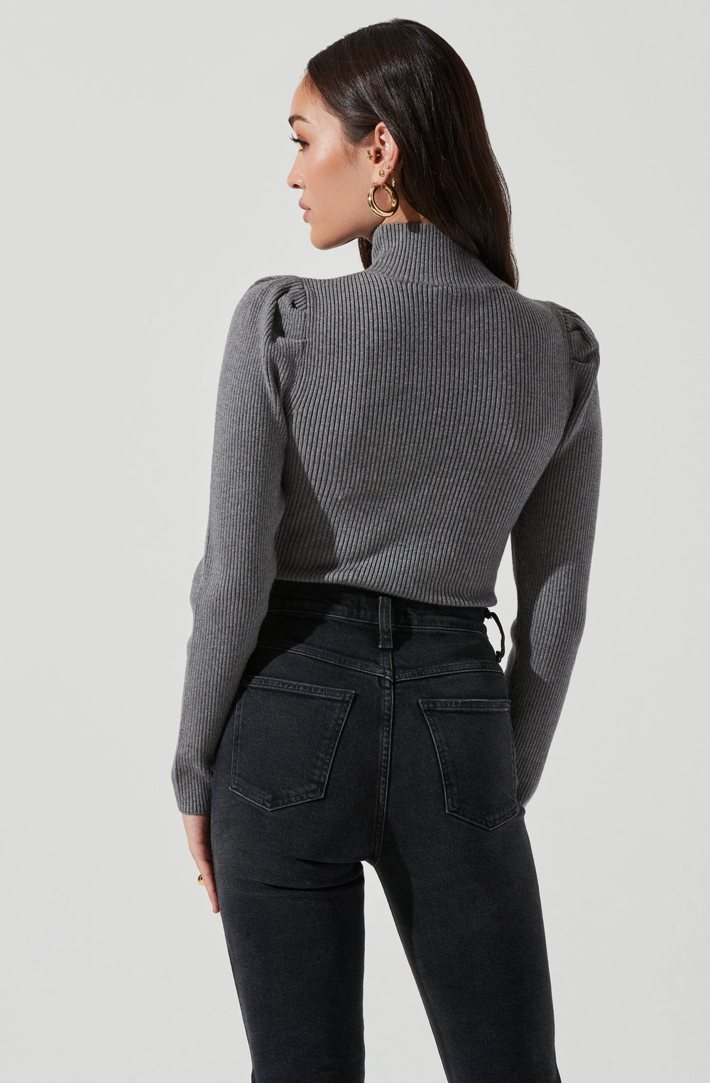 HEATHER GREY