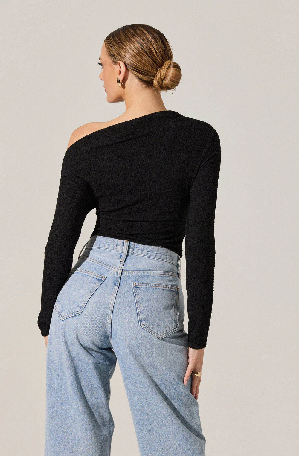 XS