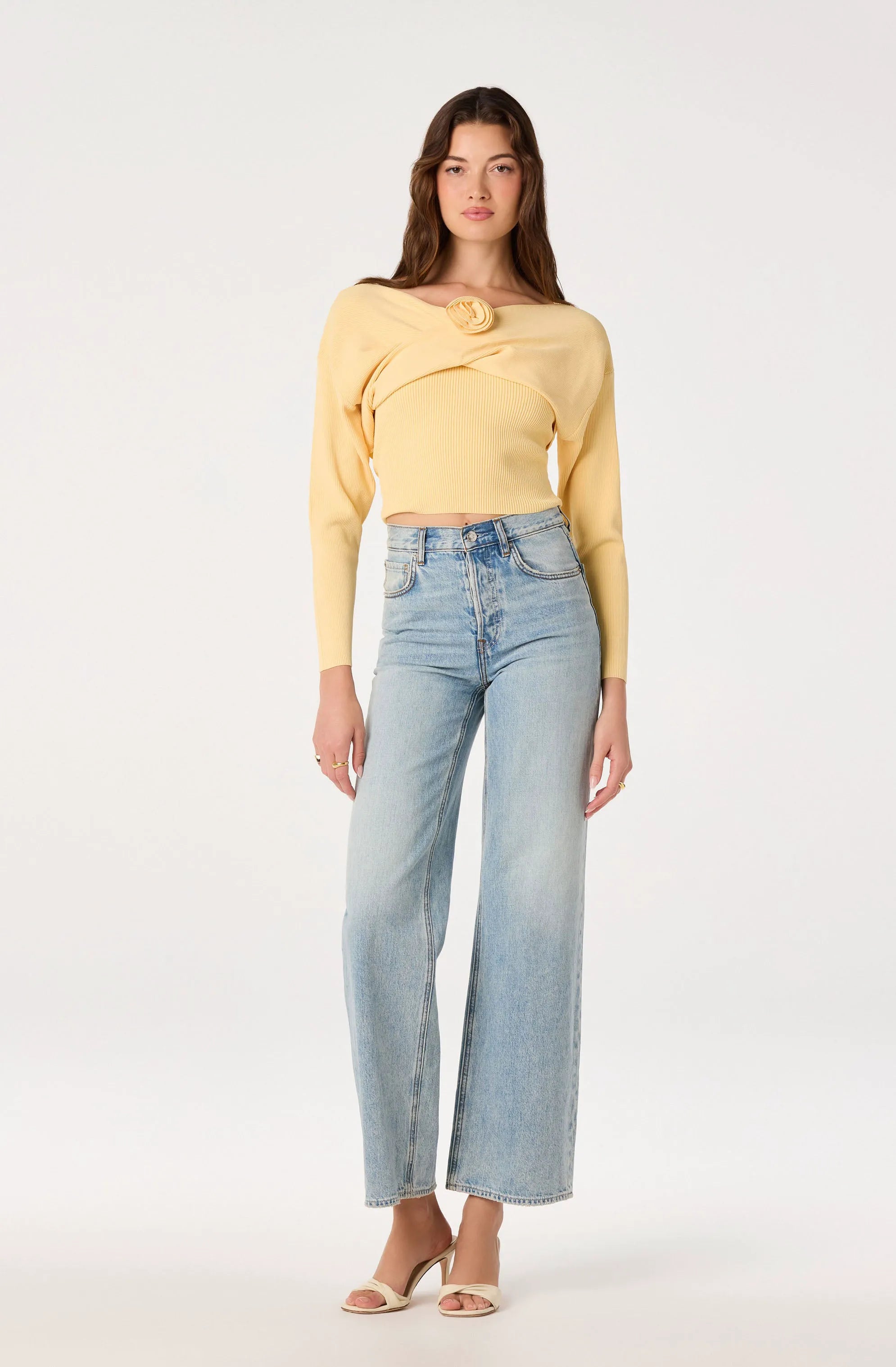 XS