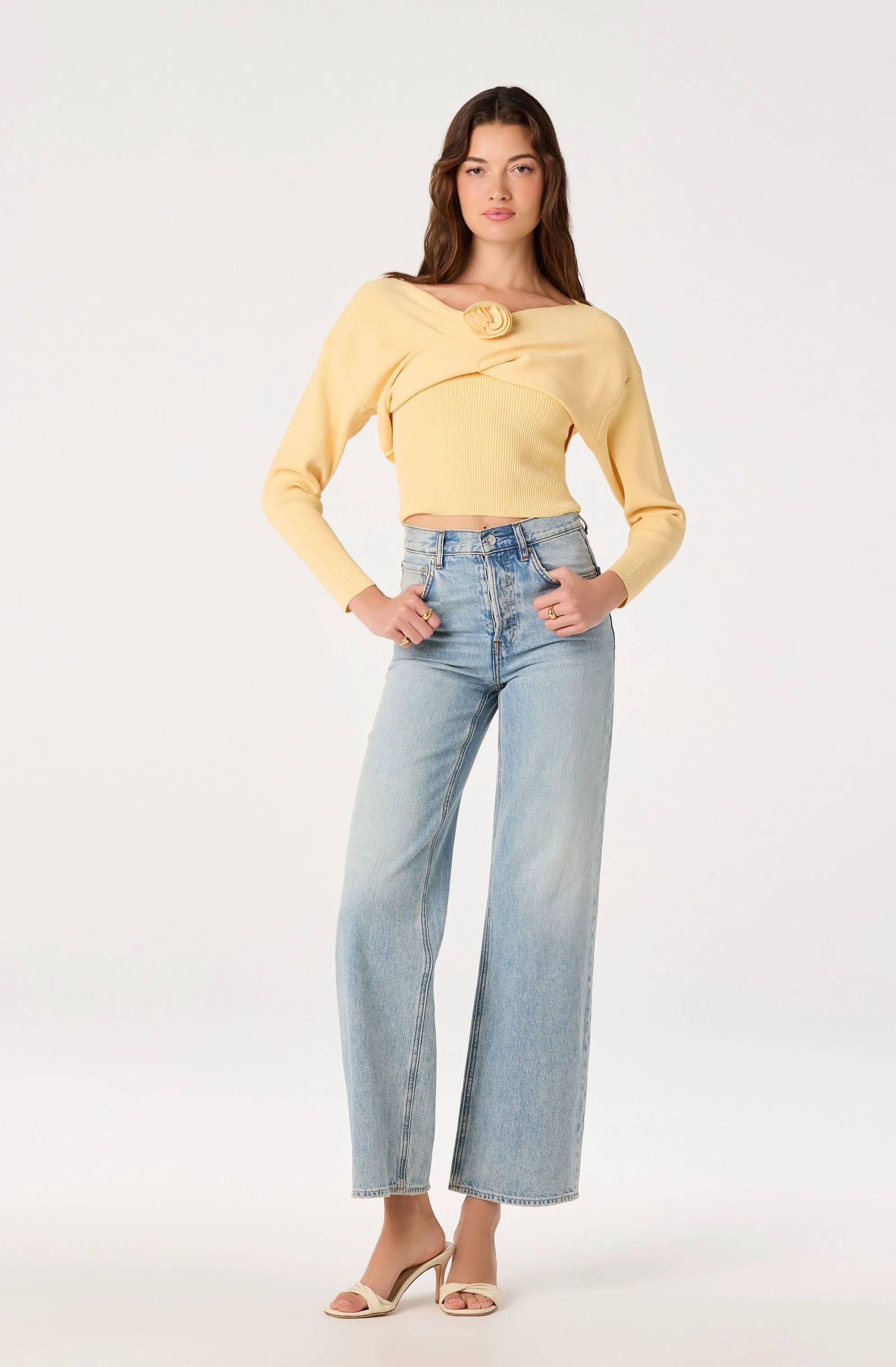 XS