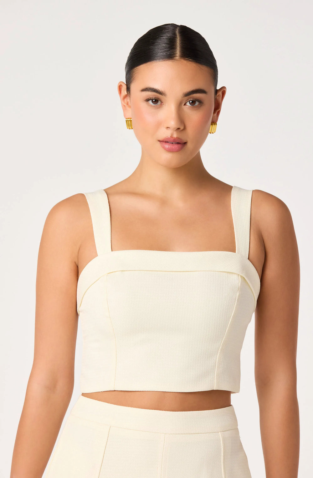 XS