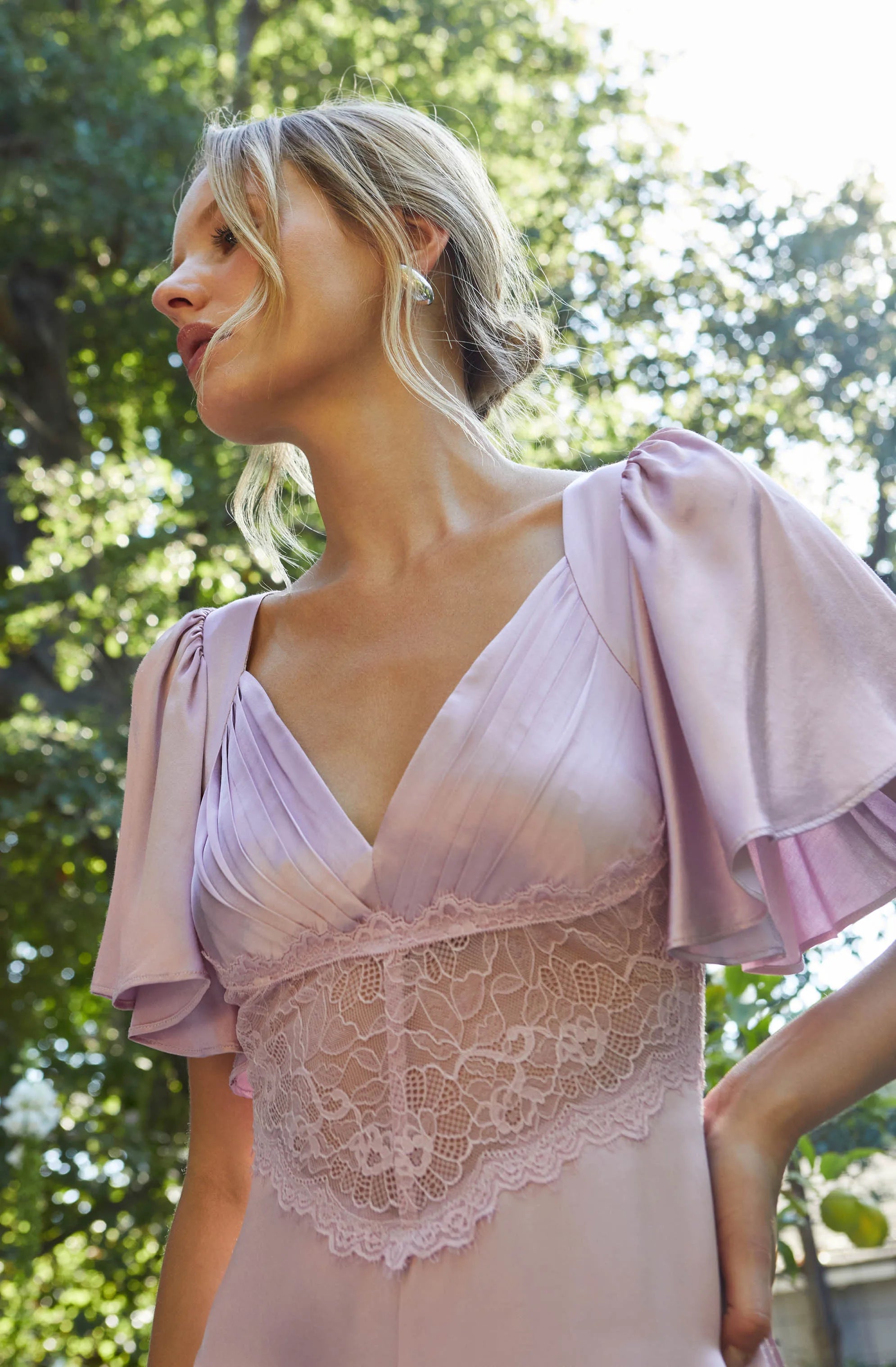 Dusty pink